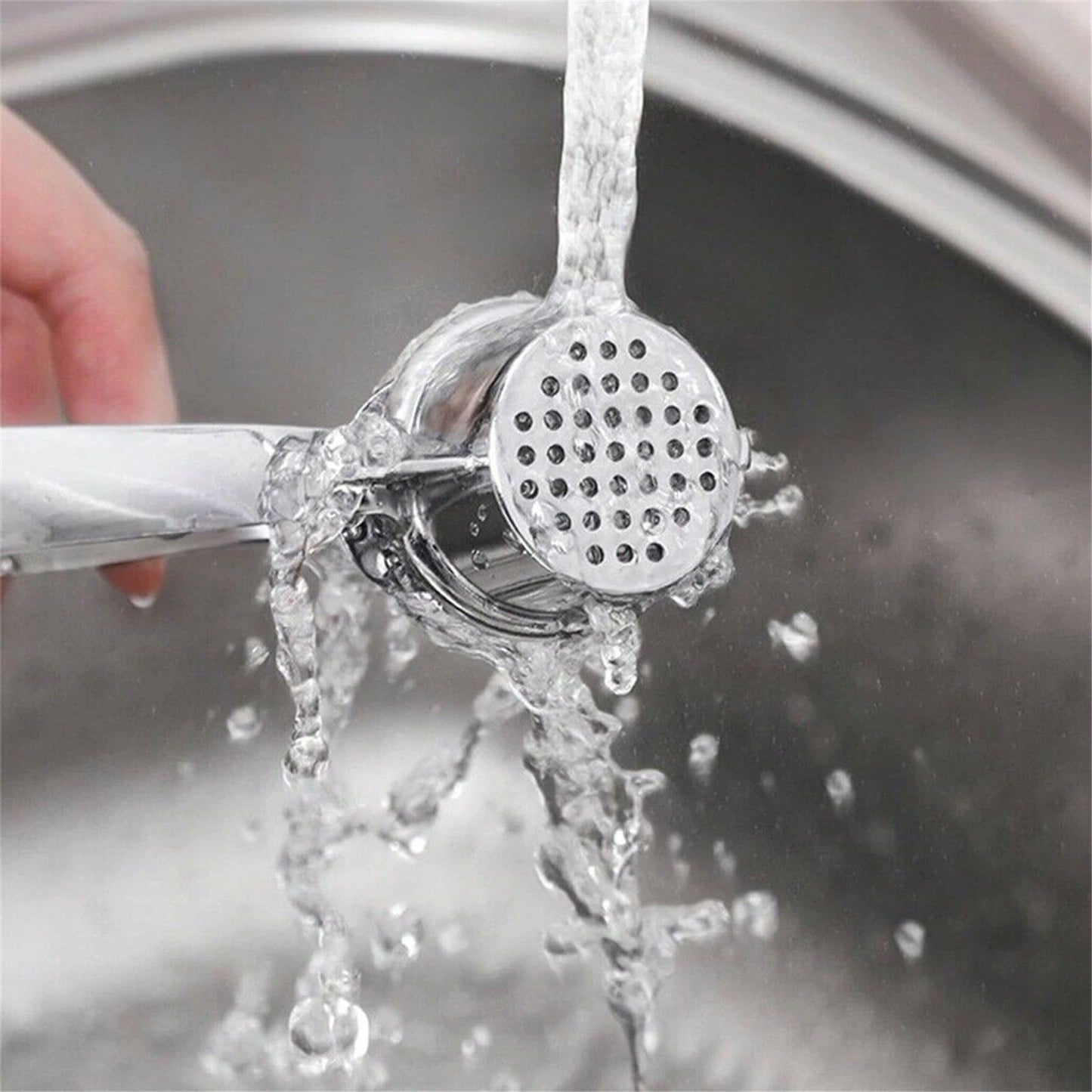 Stainless Steel Garlic Press Rocker, Garlic Mincer With Studs, Heavy Duty Garlic Chopper, Effective Garlic Peeler, Easy to Clean Kitchen Gadget for Minced Garlic, Dishwasher Safe 【Best Seller】C
