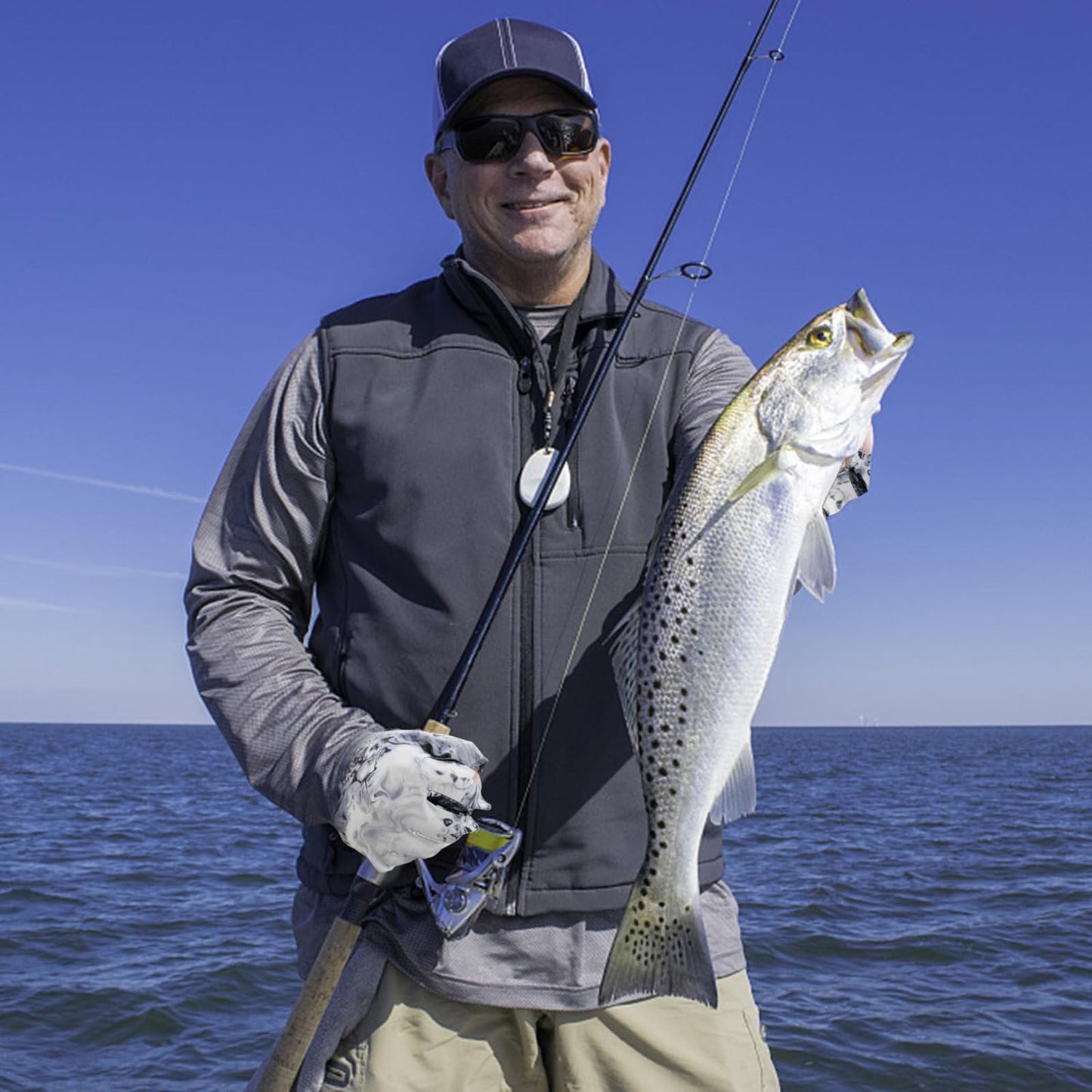 Gloves Clearance! JWDX Gloves, Sun Gloves Upf 50+ Fishing Gloves Fingerless Sun Fishing Gloves Men/Women for Kayaking Hiking Paddling Driving White