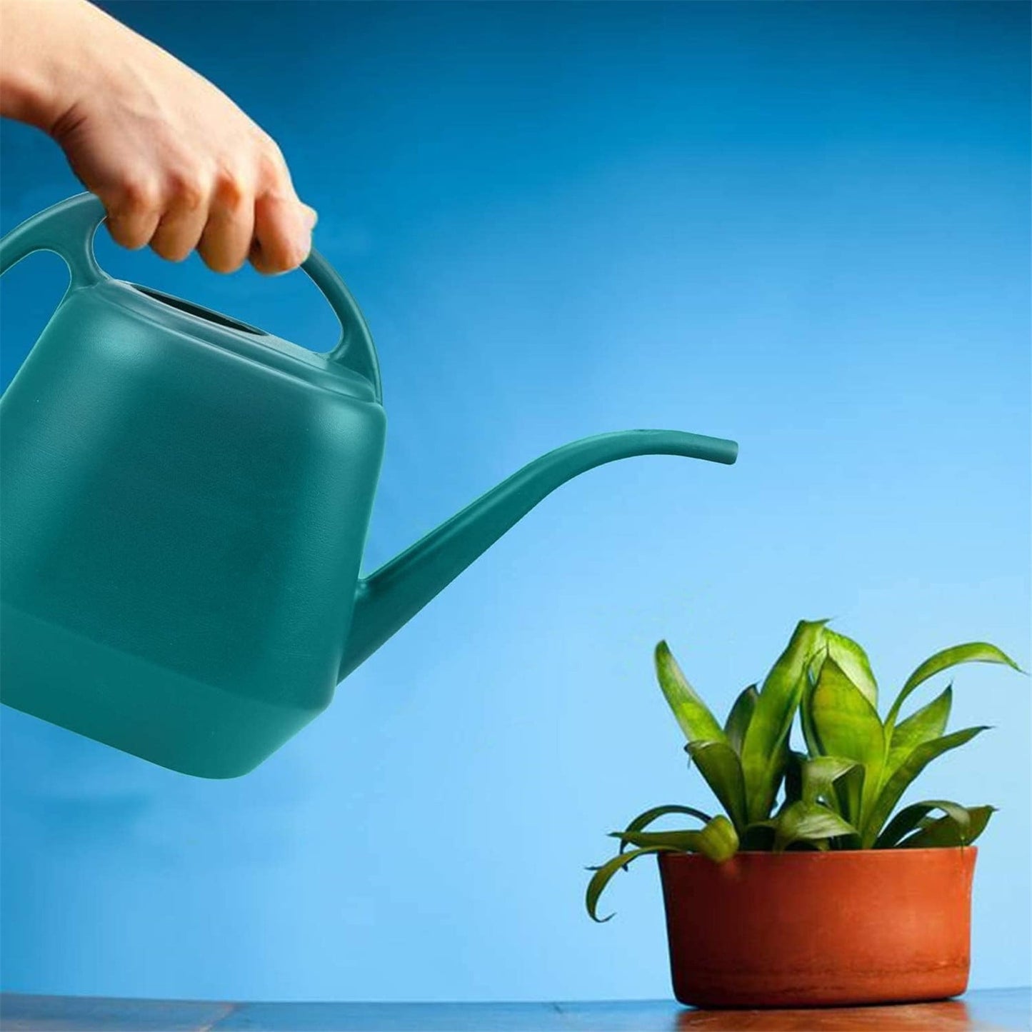LGCASL Pot Watering Jug Small Plant Indoor Watering Plant Indoor Watering Jug Long Spout Watering Jug Watering Garden Pot Household Watering Jug Watering Garden Kettle （2L） Yellow