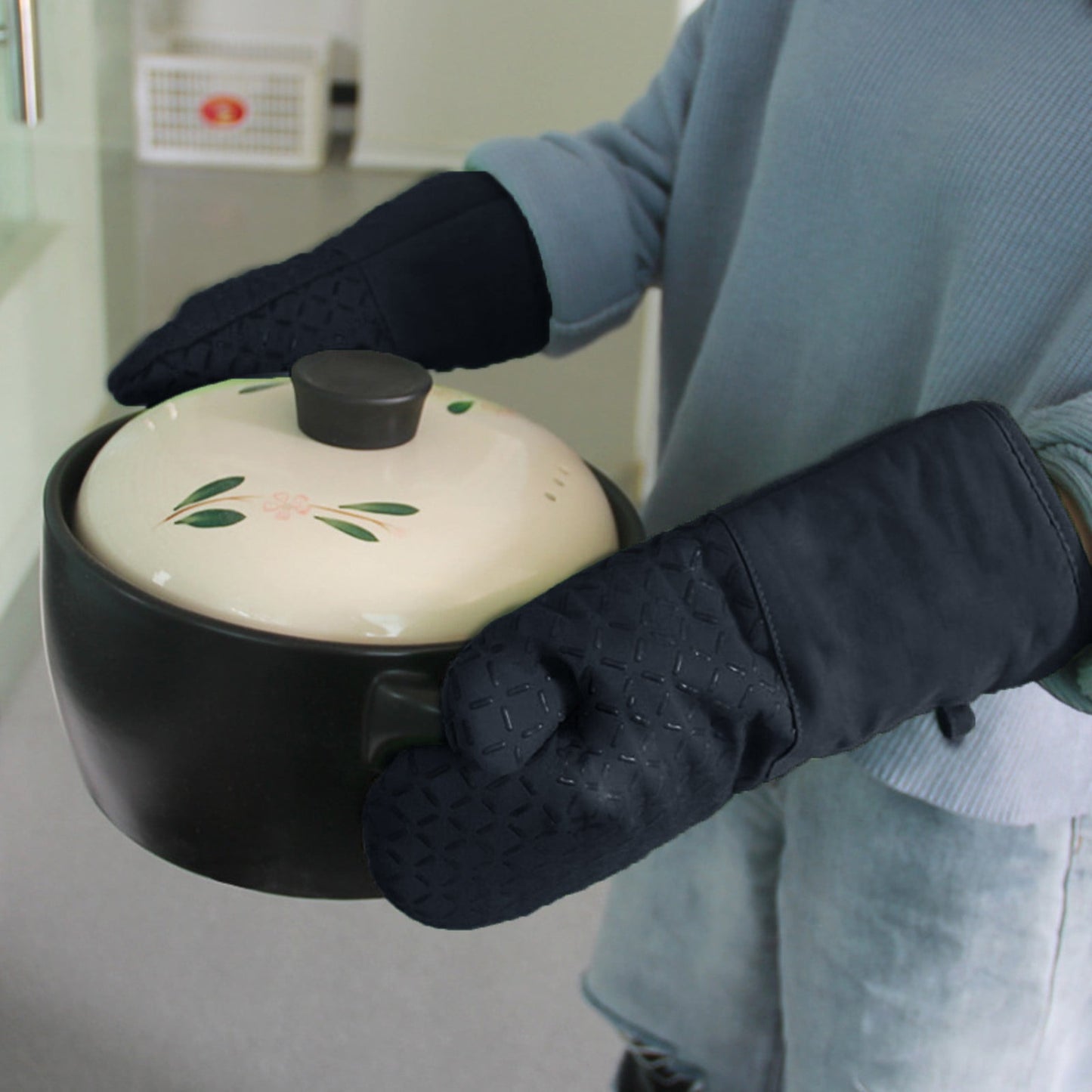 JWDX Oven Mitts Clearance! Microwave Silicone Insulation Gloves Thickened Anti-Slip Kitchen Oven Baking Anti-Scalding Gloves, Include 1 Heat Resistant Oven Mitt Silicone Oven Mitt AS shown