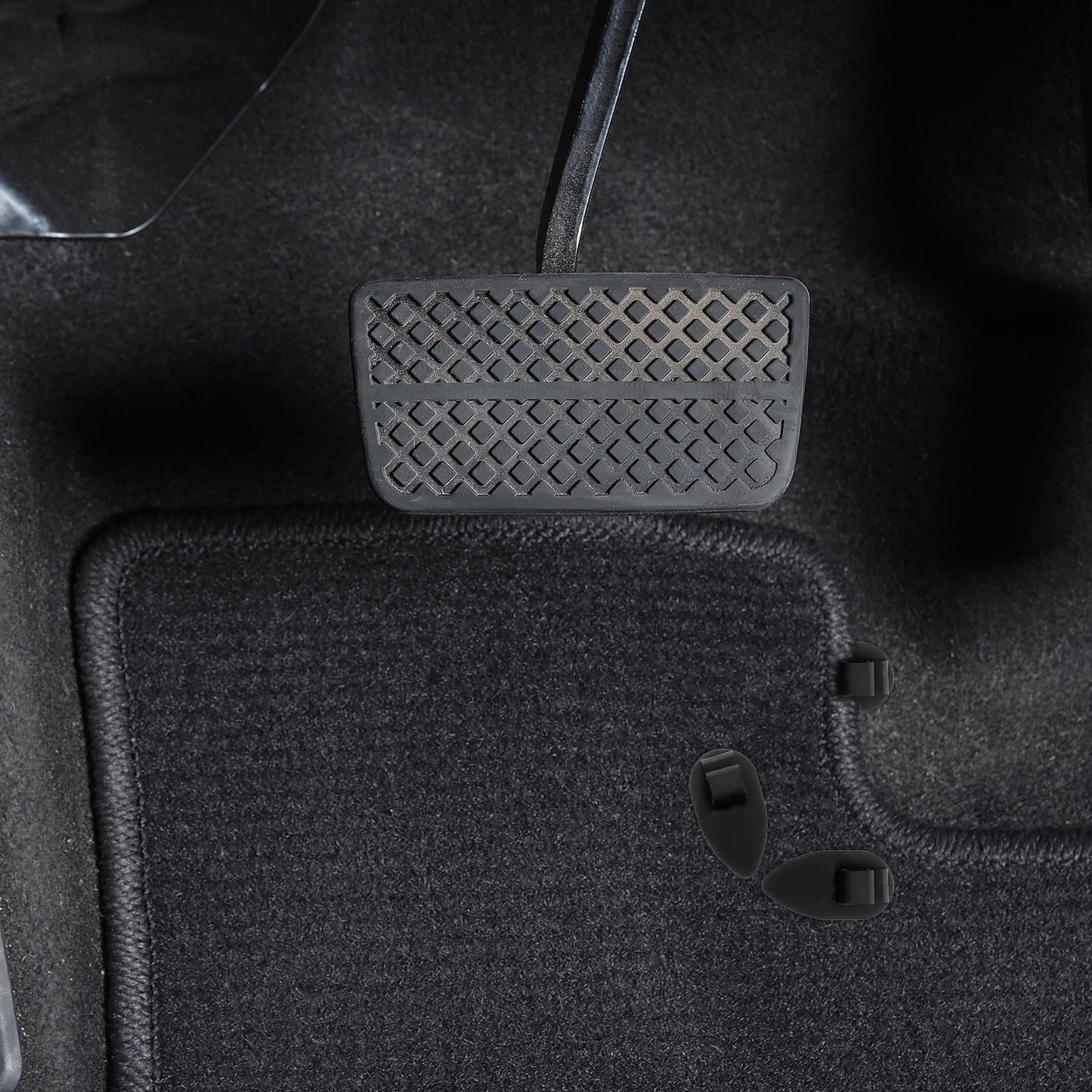 SWETRACE 10Pcs Car Floor Mat Clips Black Plastic for Vehicle Supply and Safety