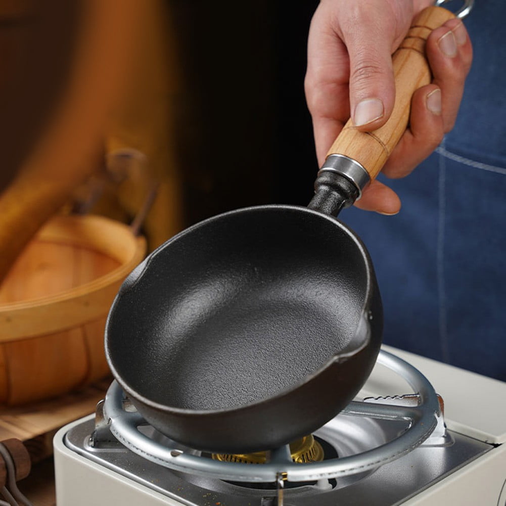 Deepened cast iron oil pouring pan mini pan for hot milk and frying eggs