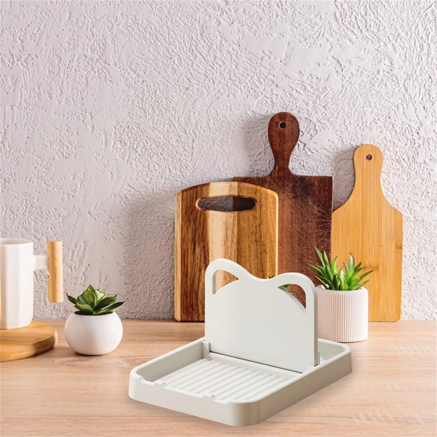 Silicone Spoon Rest with Lid, Heat-Resistant Foldable Utensil Holder for Spatulas, Kitchen Counter Organizer, Stove Top Safe Gray 7.28x5.51x4.13' 7.28" x 5.51" x 4.13" Black
