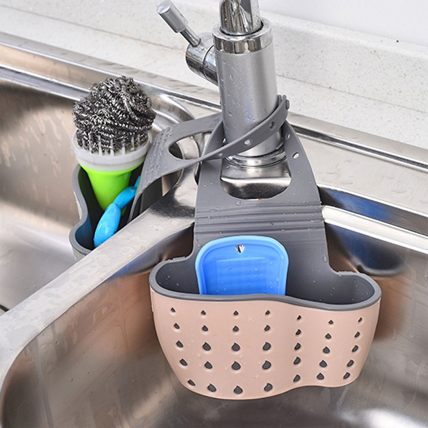Kitchen Sink Caddy Sponge Holder, Silicone Plastic Soap Holder, Hanging Ajustable Strap Faucet Caddy with Drain Holes for Drying, 1 Pcs, 5.12x8.67 5.12" x 8.67" Green