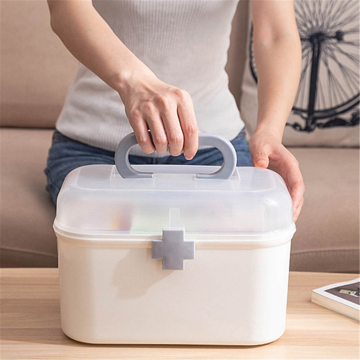 Plastic First Aid Storage Box, Container Bin with Removable Tray and Portable Handle, Family Emergency Medicine Kit Case Organizer, 8.34x4.72x4.92 8.34" x 4.72" x 4.92" White
