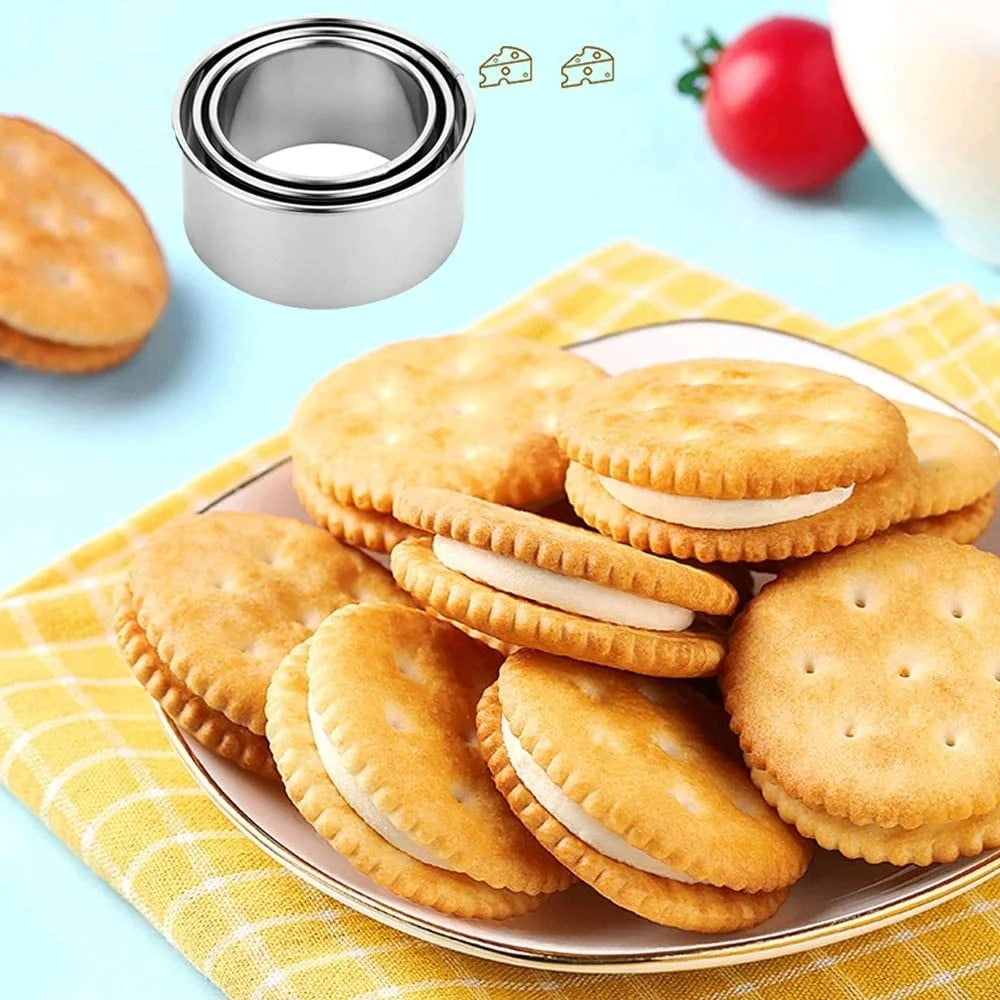 Biscuit Cookie Cutters Set, Stainless Steel Circle Round Cookie Biscuit Cutters in Graduated Sizes Shape Molds for Pastries Doughs Doughnuts, 5 Pieces Multisize Silver