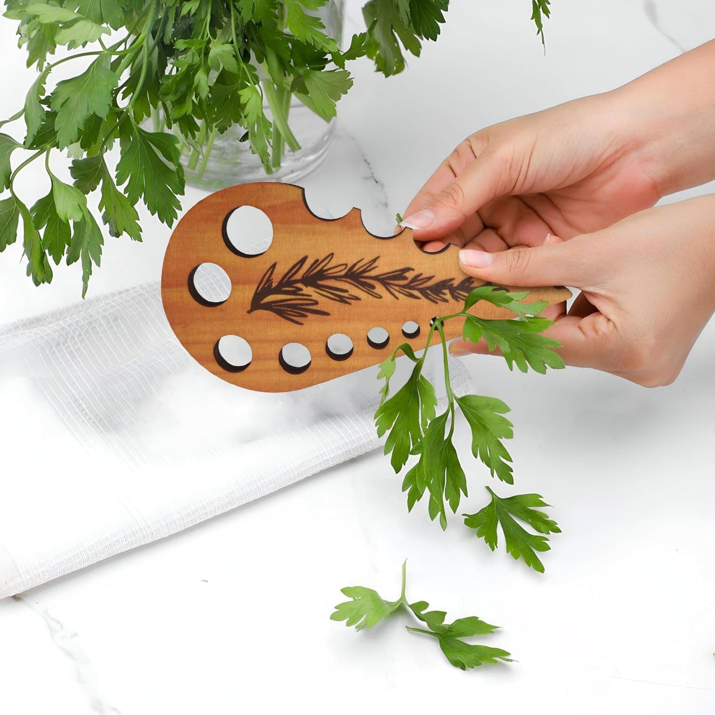 Herb Stripper 8 Holes,Herb Stripper Tool,Wooden Herb Stripper Vegetable Leaf Remover,Different Aperture Designs Wood Stripping Strippers Suitable for Herbs, Parsley, Coriander, Thyme Khaki