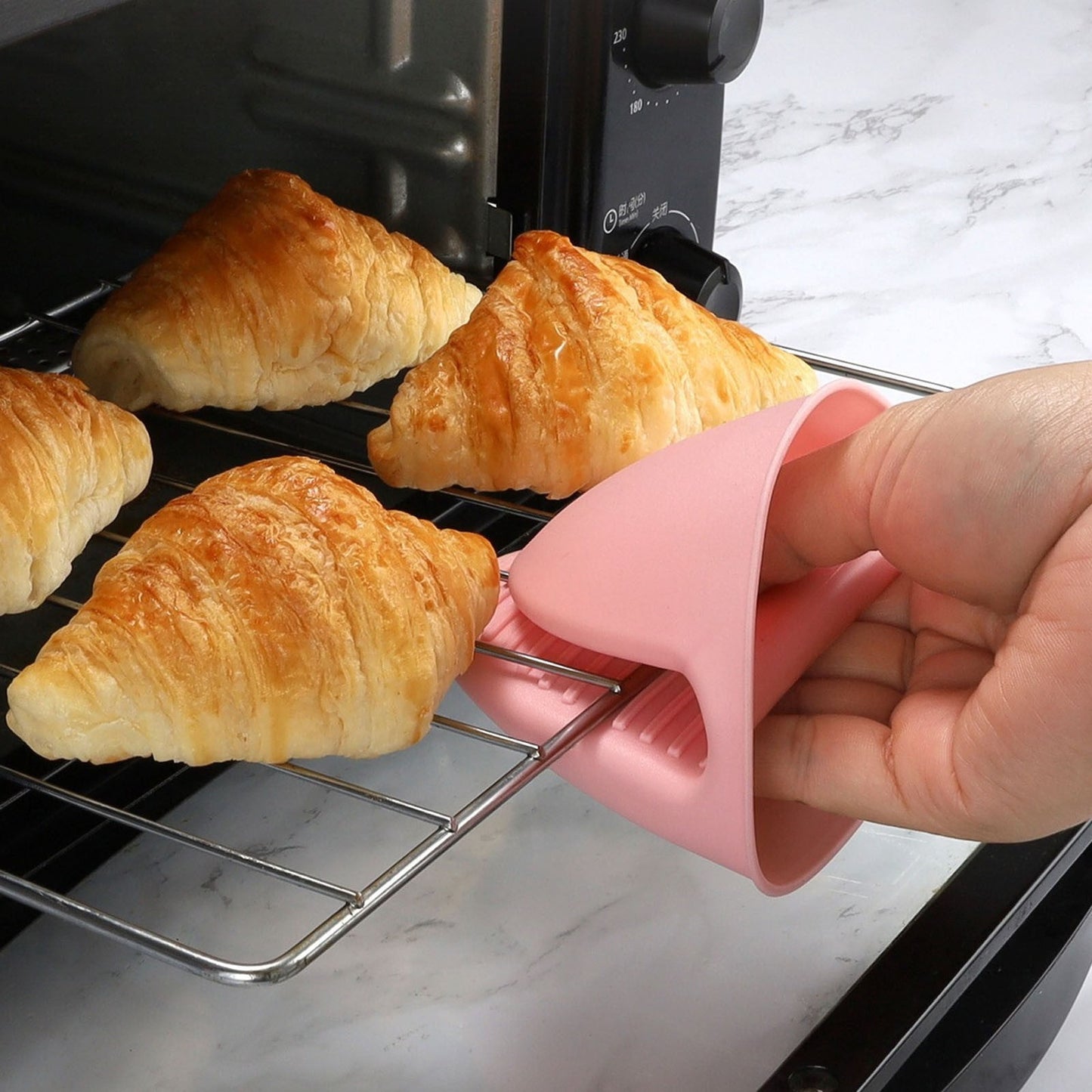Mini Oven Gloves, Oven Heat Pot Holder, Cute Kitchen Mittens, Silicone Heat Resistant Cooking Pinch Mitts Potholder for Kitchen Cooking & Baking, 1 Pair, 4.4x3.2 4.4" x 3.2" Red1