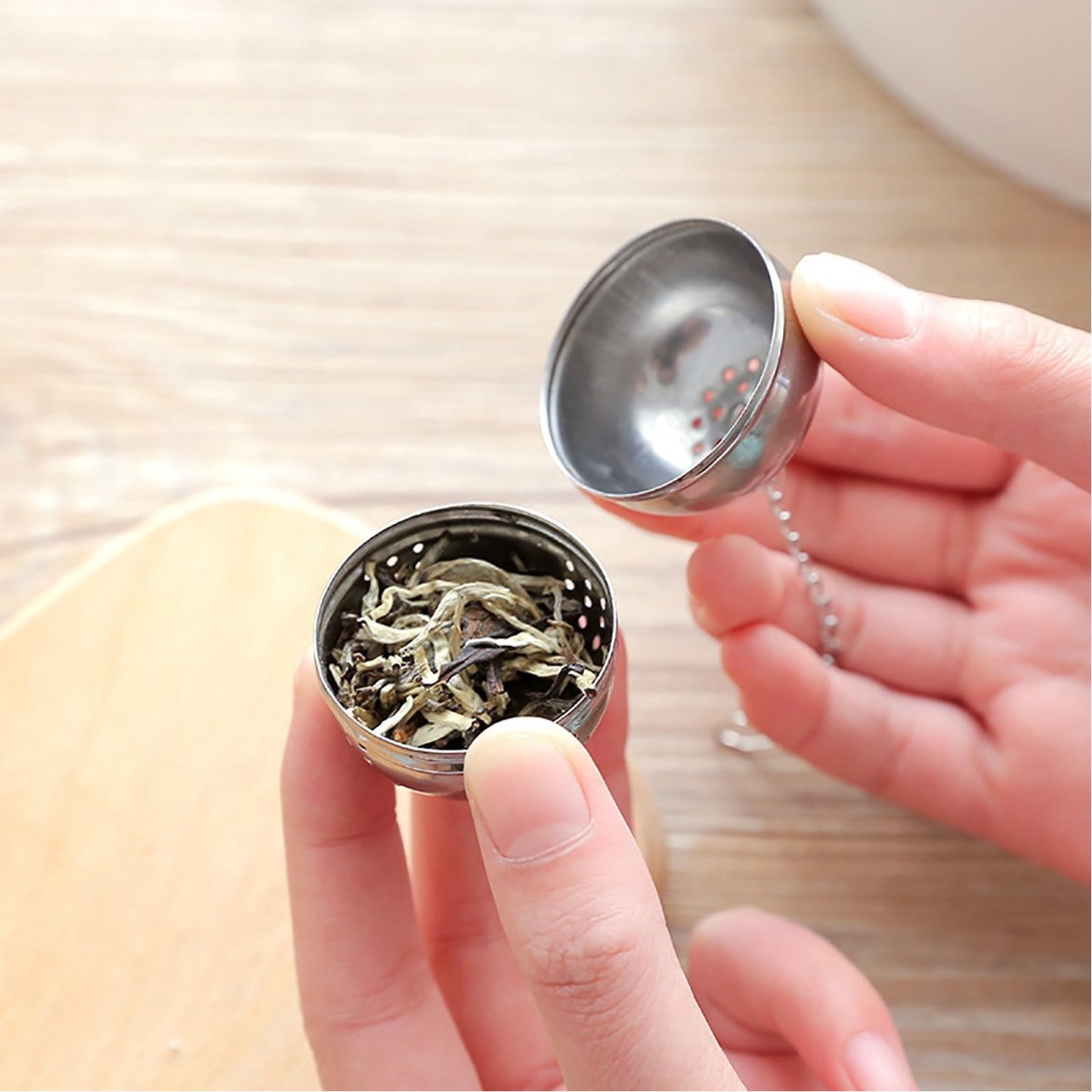 Stainless Steel Mesh Tea Infuser, Heavy Duty Tea Ball, Tea Strainer Tea Diffuser Tea Steeper for Filtering Tea,Tea Infusers for Loose Tea, 1 Pcs, 1.57x1.57 2.75" x 2.08" Silver*1