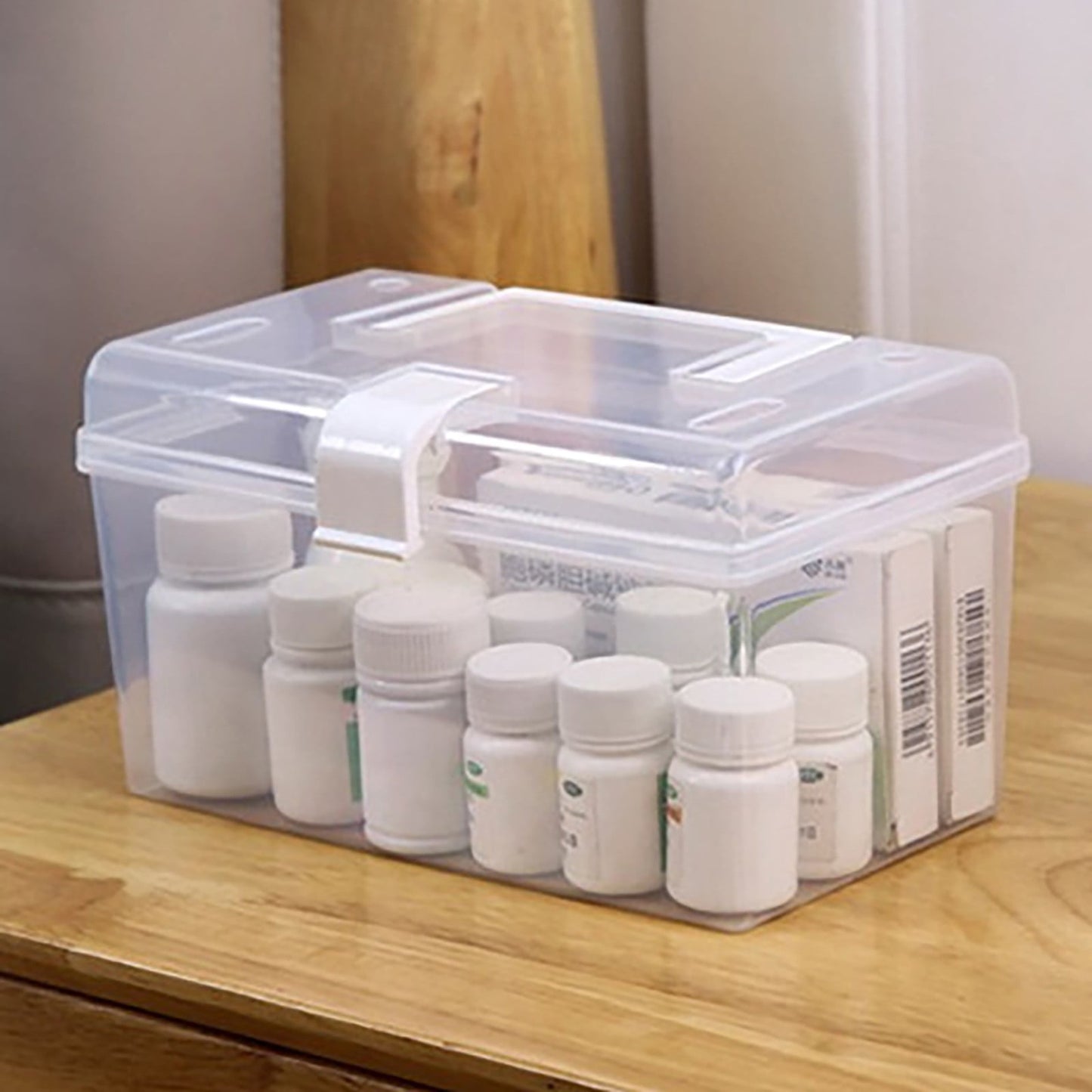 Transparent Storage Box, Clear Storage Latch Box Plastic Container Plastic Carrying Case with Handle and Latches for Home Desktop, 1 Pcs, 7.68x4.13x4.33 7.68" x 4.13" x 4.33" Clear