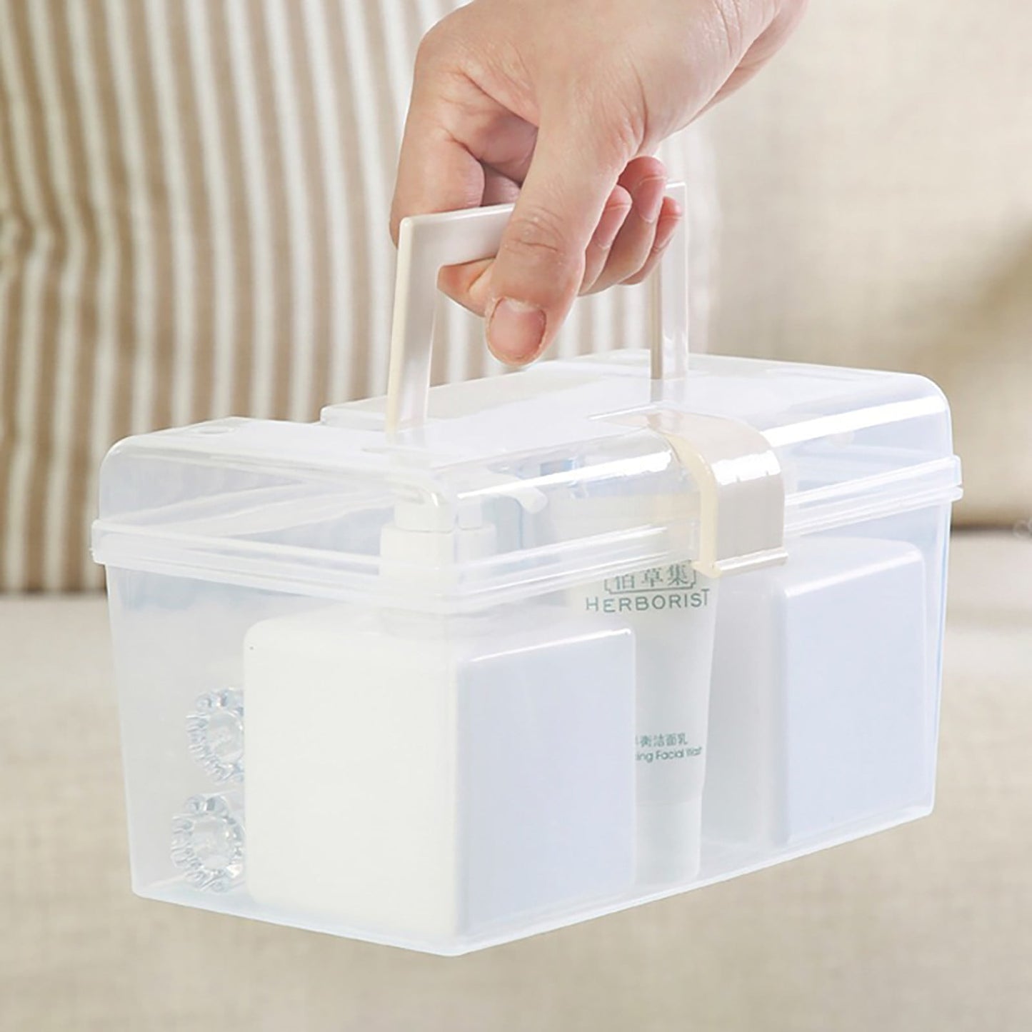 Transparent Storage Box, Clear Storage Latch Box Plastic Container Plastic Carrying Case with Handle and Latches for Home Desktop, 1 Pcs, 7.68x4.13x4.33 7.68" x 4.13" x 4.33" Clear