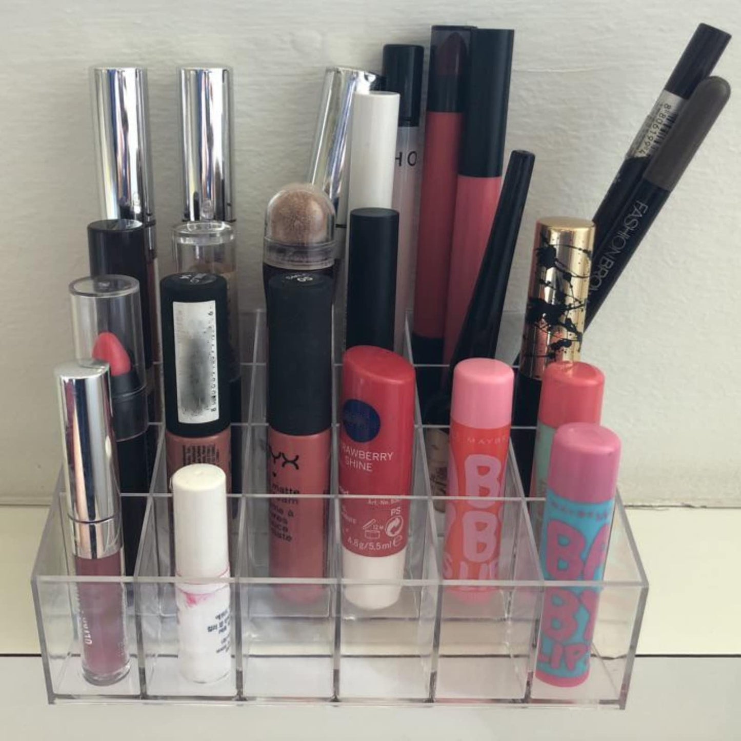 Makeup Organizer - Lipstick Holder - Cosmetics Storage - Nail Polish Display - Drawer Organizer - Lip Gloss Holder - Bathroom Accessories - Acrylic Holder - Essential Oil Rack - Mascara Storage Box - Sorting Tray - Transparent - 1 Piece