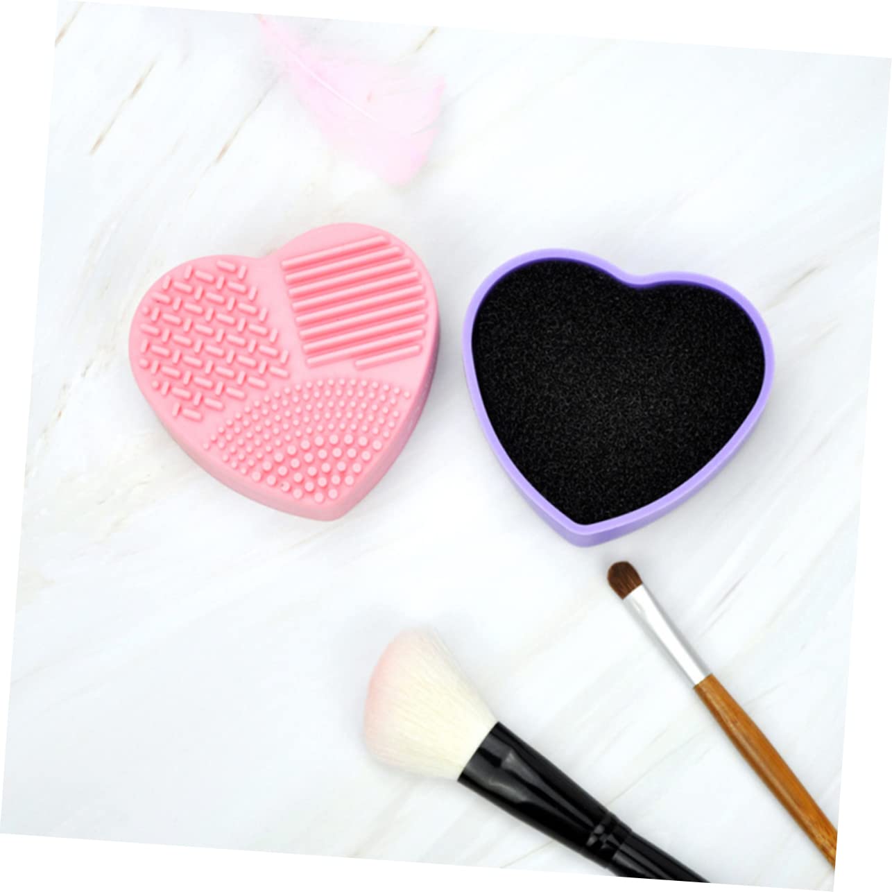 Makeup Brush Cleaner - Brush Cleaner - Brush Cleaner - Makeup Sponge - Cosmetic Accessories - Dry Cleaning Sponge - Brush Cleaning - Silicone Cleaning Mat - Beauty Gadget - Gift for Women - Heart-shaped - Pink and Purple - 2 Pieces