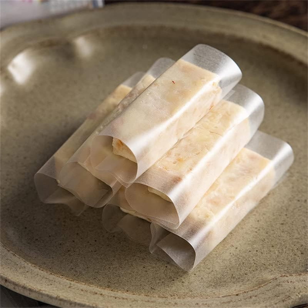Edible Glutinous Rice Paper Tutuviw 1200Pcs Candy Coated Wrapping Paper Edible Candy Wrappers Sheets,Edible Wafer Paper,Transparent Rice Paper for Homemade Tanghulu Wrapper (2.6x3.2in)
