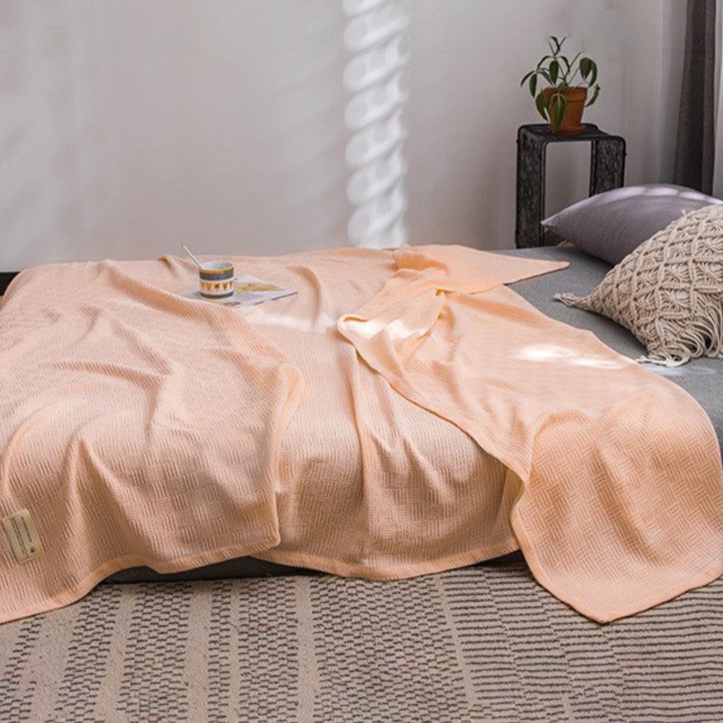 59x39" 100% Cottons Blanket, Soft and Breathable Bed Blanket, Multi-functional Bed Blanket for All Season, Machines Washable Bed Couch for Home Living Room Bedroom Office Travel Pink
