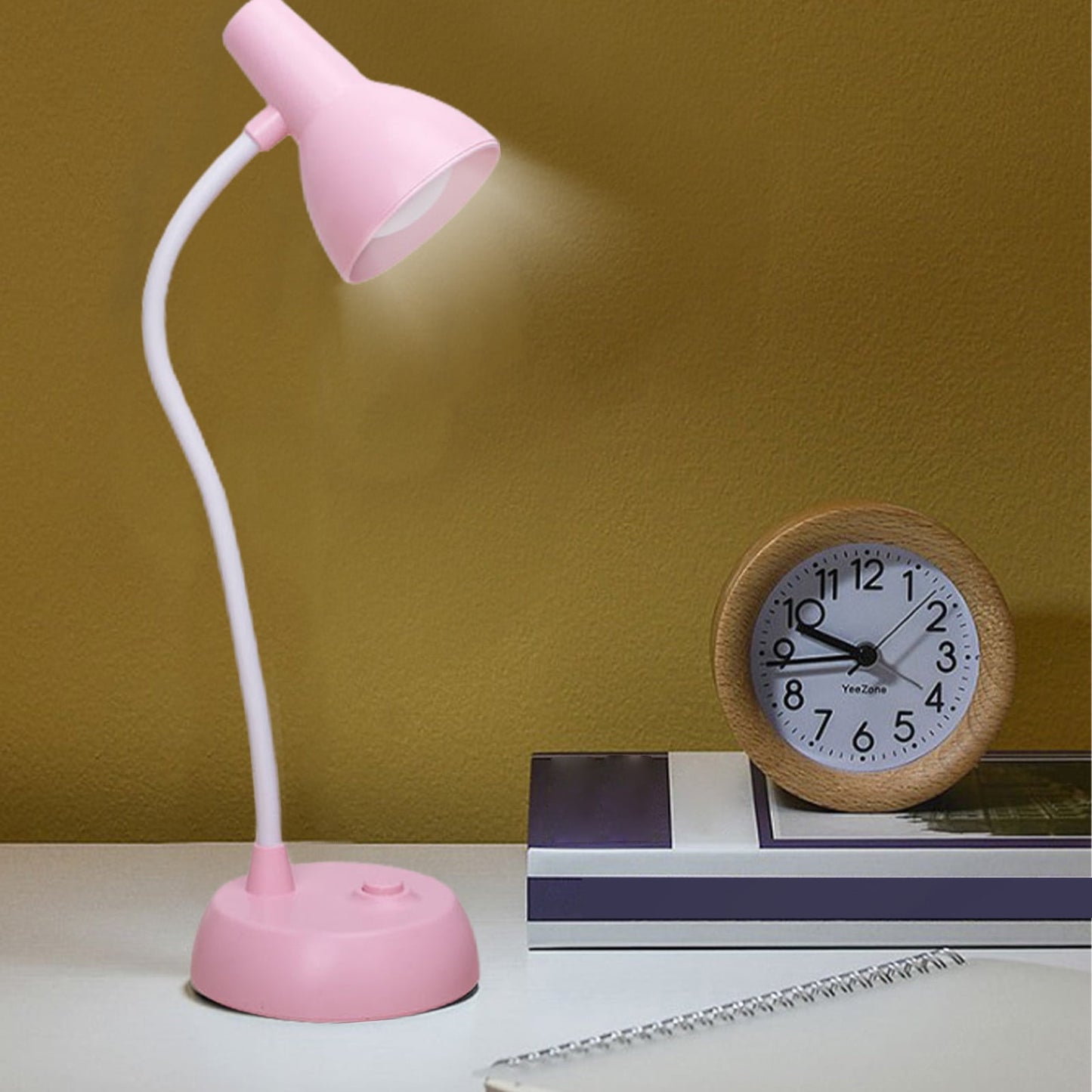 Cute Desk Lamp with USB Charging Port, Dimmable LED Reading Lamp, Flexible Gooseneck Auto Dimming Table Task Light, Bedside Reading Table Lamp, for Home Office Dorm Bedside Pink