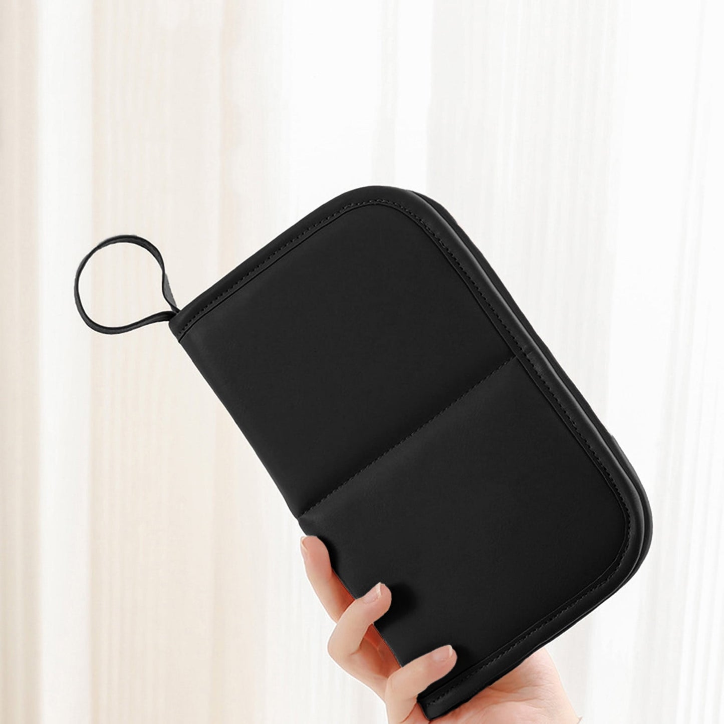 Makeup Brush Bag, Waterproof Stand-Up Makeup Brush Holder Organizer, Travel Make up Brush Pouch Cosmetic Bags, Painting and Makeup Bag, Large Capacity Makeup Brush Storage Bag Black