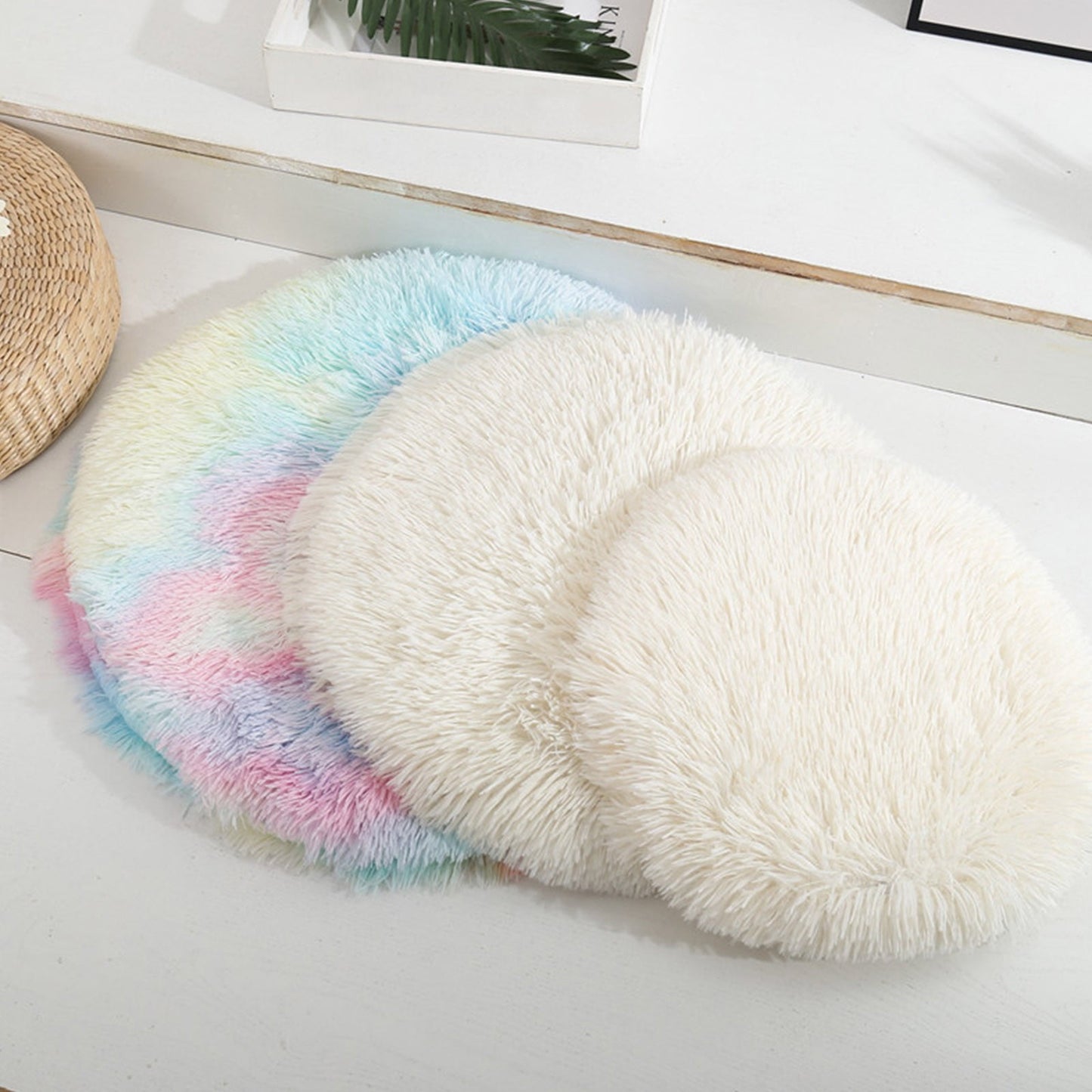 Darzheoy 16 inch Plush Dog Bed Mat Warm Fluffy Round Puppy Crate Pad with Anti-Slip Waterproof Bottom Soft Comfy Pet Kennel Mat for Small and Medium Dogs Multicolor