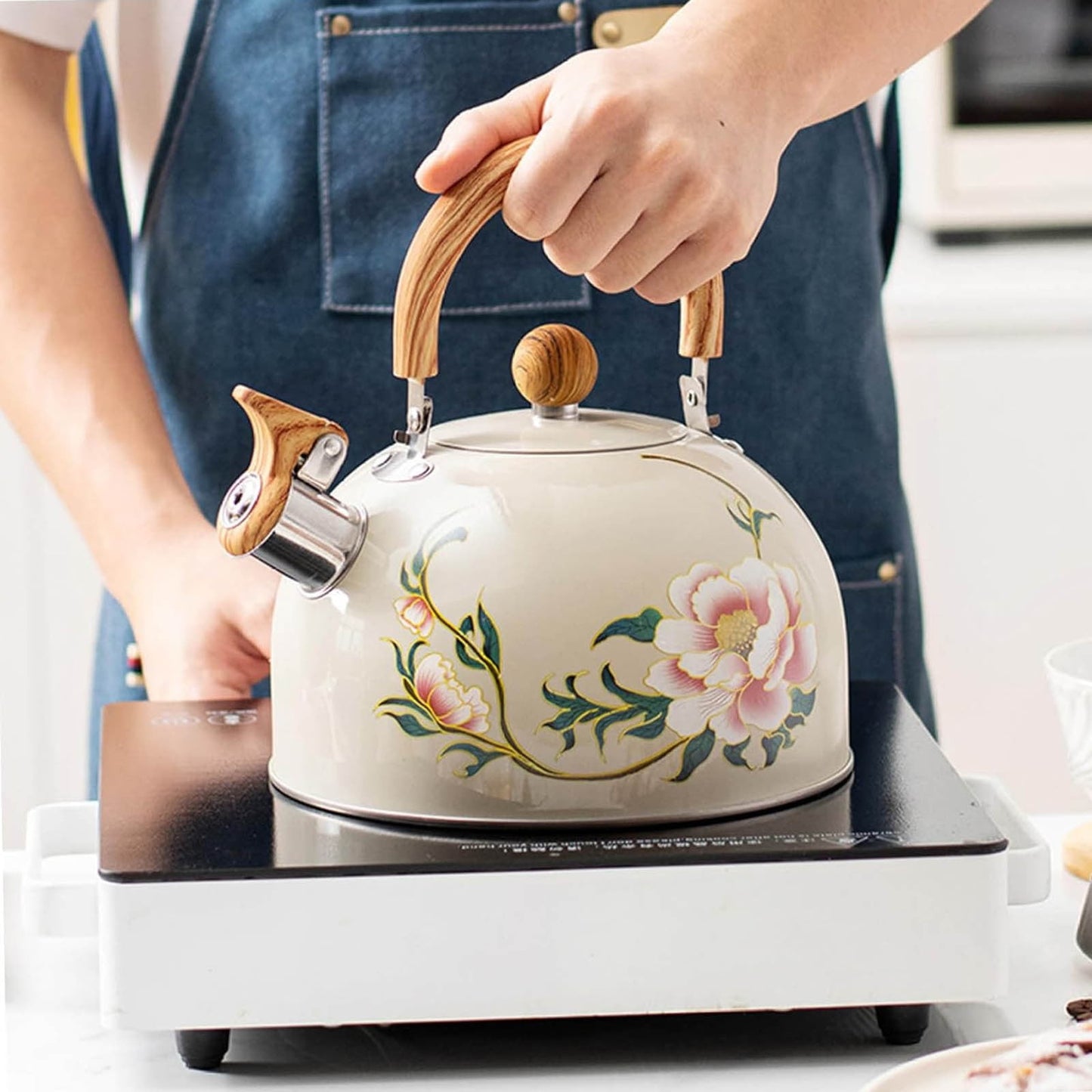 Darzheoy Whistling Tea Kettle for Stovetop, Stainless Steel Tea Pot Kettles, Rapid Boiling Teapot with Stay-Cool Ergonomic Handle, Perfect for Home & Kitchen Multicolor