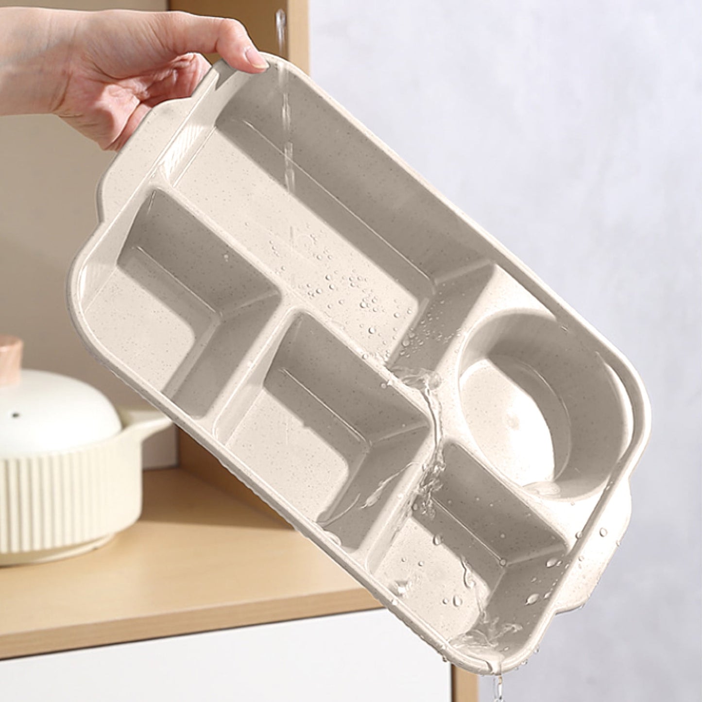 Darzheoy Unbreakable Divided Plates, 5-Compartment Wheat Straw Tray Divided Food Plates Lunch Trays Section Plates for Kids Adults, Microwave Dishwasher Safe, BPA Free Beige
