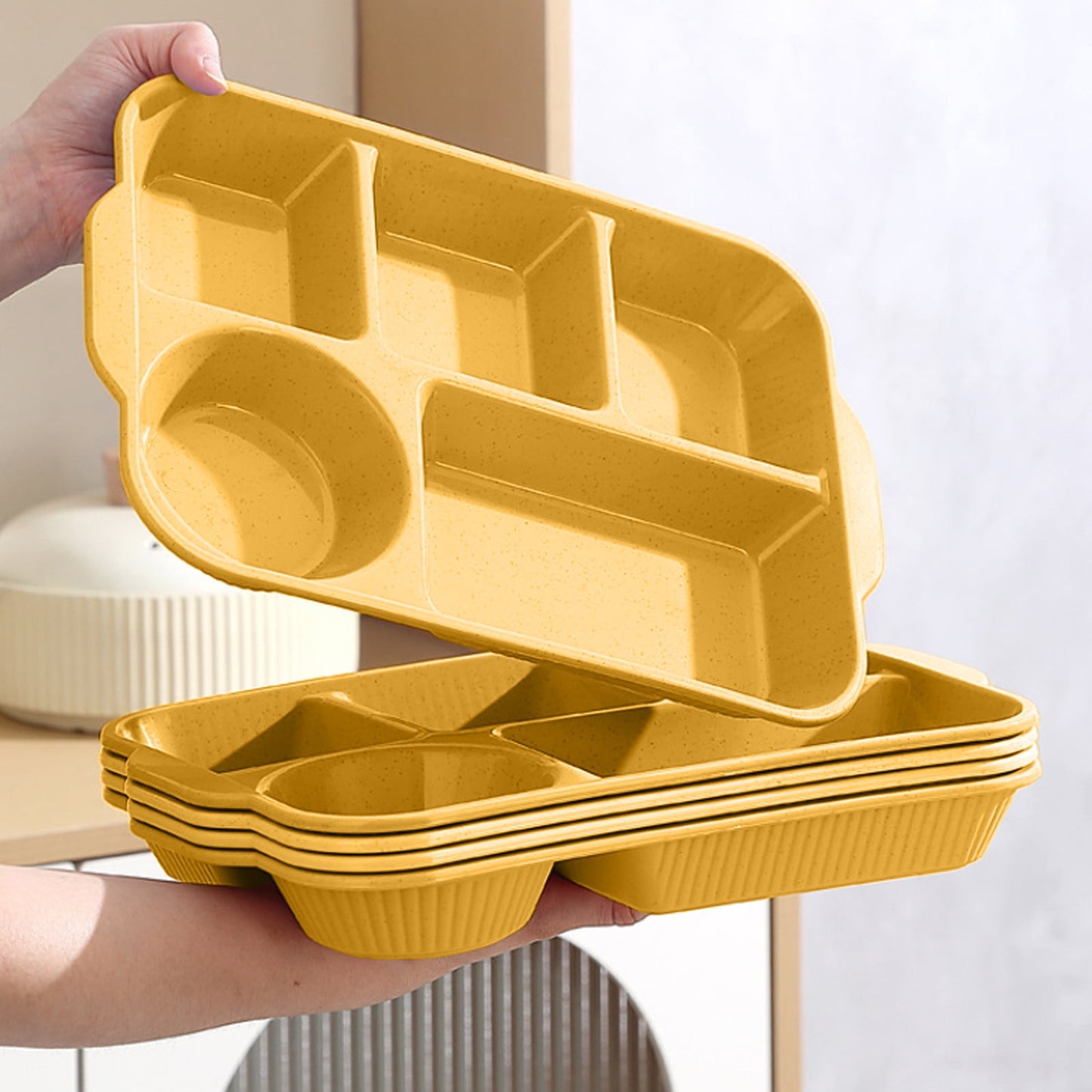 Darzheoy Unbreakable Divided Plates, 5-Compartment Wheat Straw Tray Divided Food Plates Lunch Trays Section Plates for Kids Adults, Microwave Dishwasher Safe, BPA Free Yellow