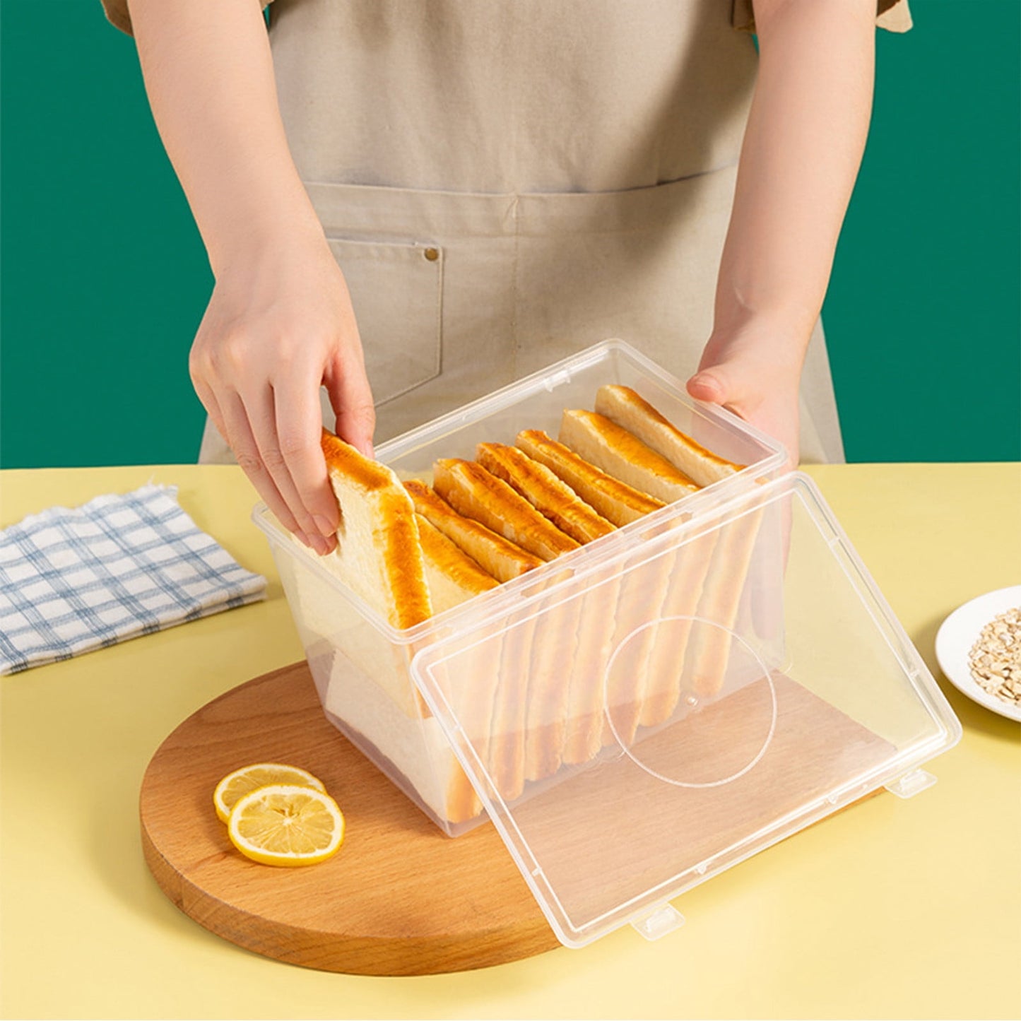 Lksixu Storage Bins with Lids Airtight Bread Storage Containers Bread Bin Plastic Reusable Loaf Cake Clear Bread Dispenser Fresh Bread Organizer Bin （7.48×5.12 in）