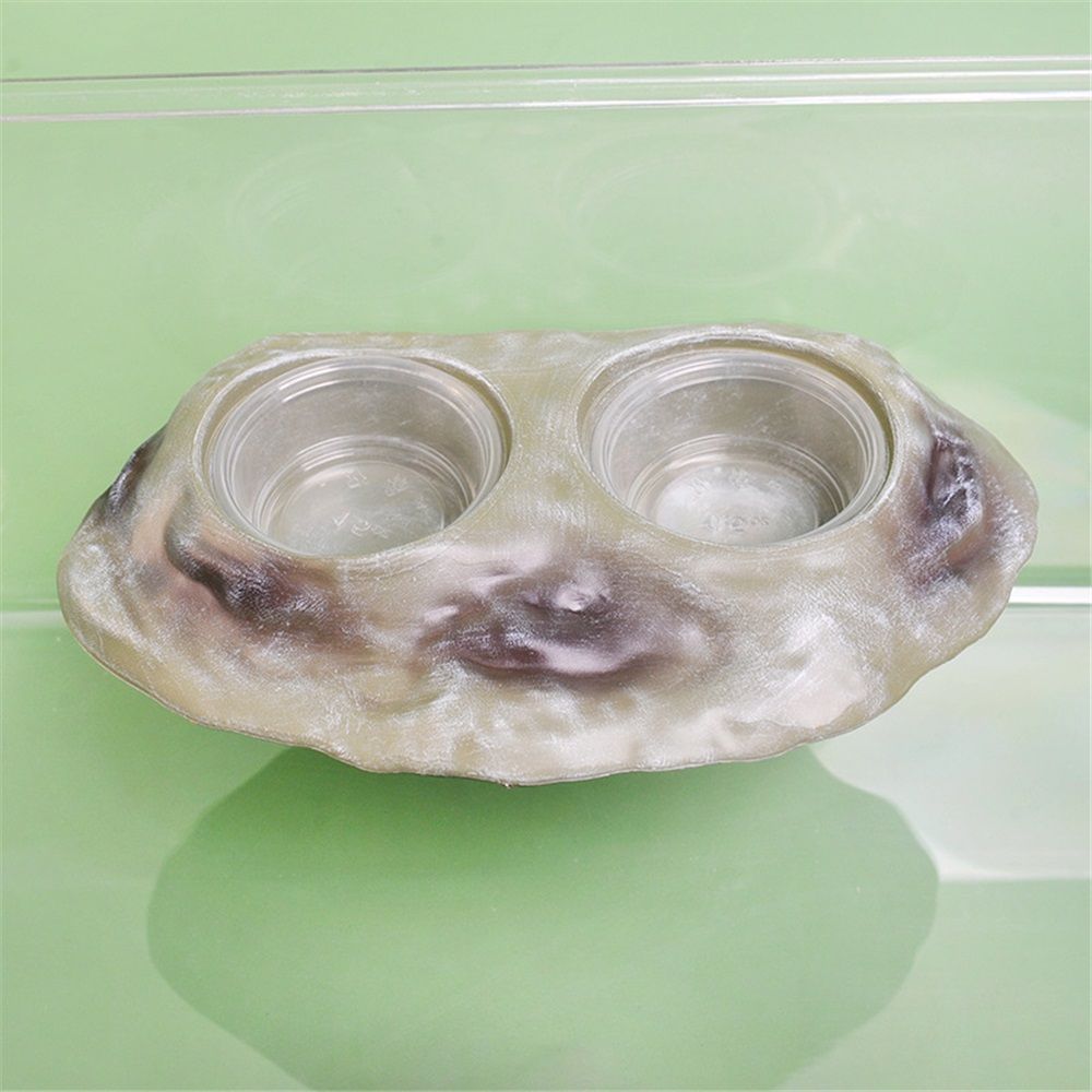Tree dwelling pet food bowl lizard palace guard water bowl strong magnetic suspension fruit puree suction cup climbing pet feeder  with 4PCS Feeding Cups （cyan）