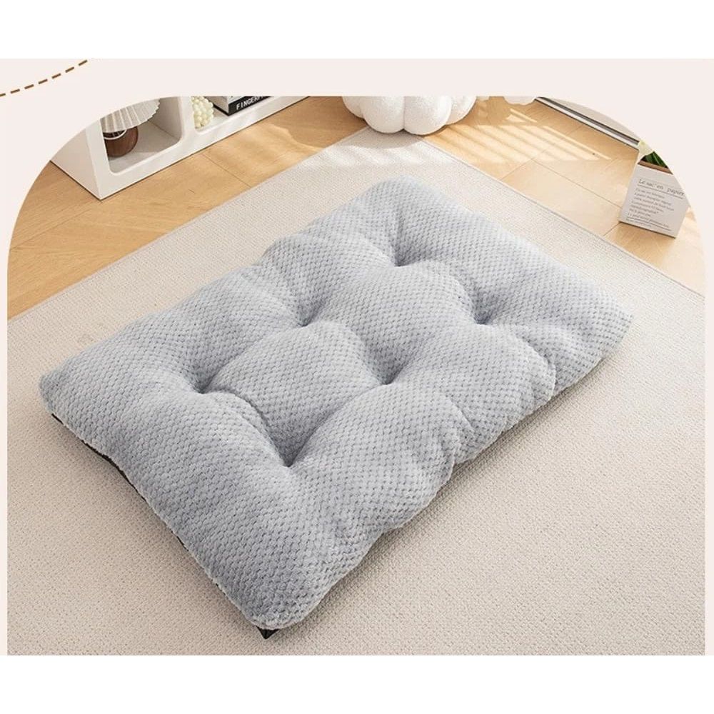 Deluxe Pet Beds, Super Plush Dog or Cat Beds Ideal for Dog Crates, Machine Wash & Dryer Friendly (Light Gray,55*40cm)