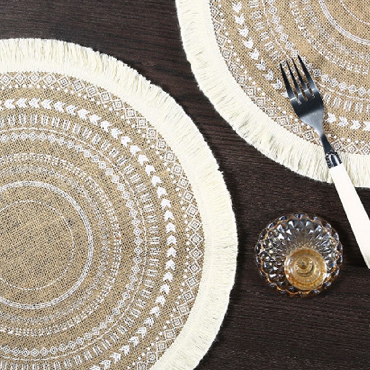 Placemats Set of 4 - Boho Cotton Woven Round Tassels Table Mats for Dining Room Kitchen Table Decor(Tassel circular pattern)