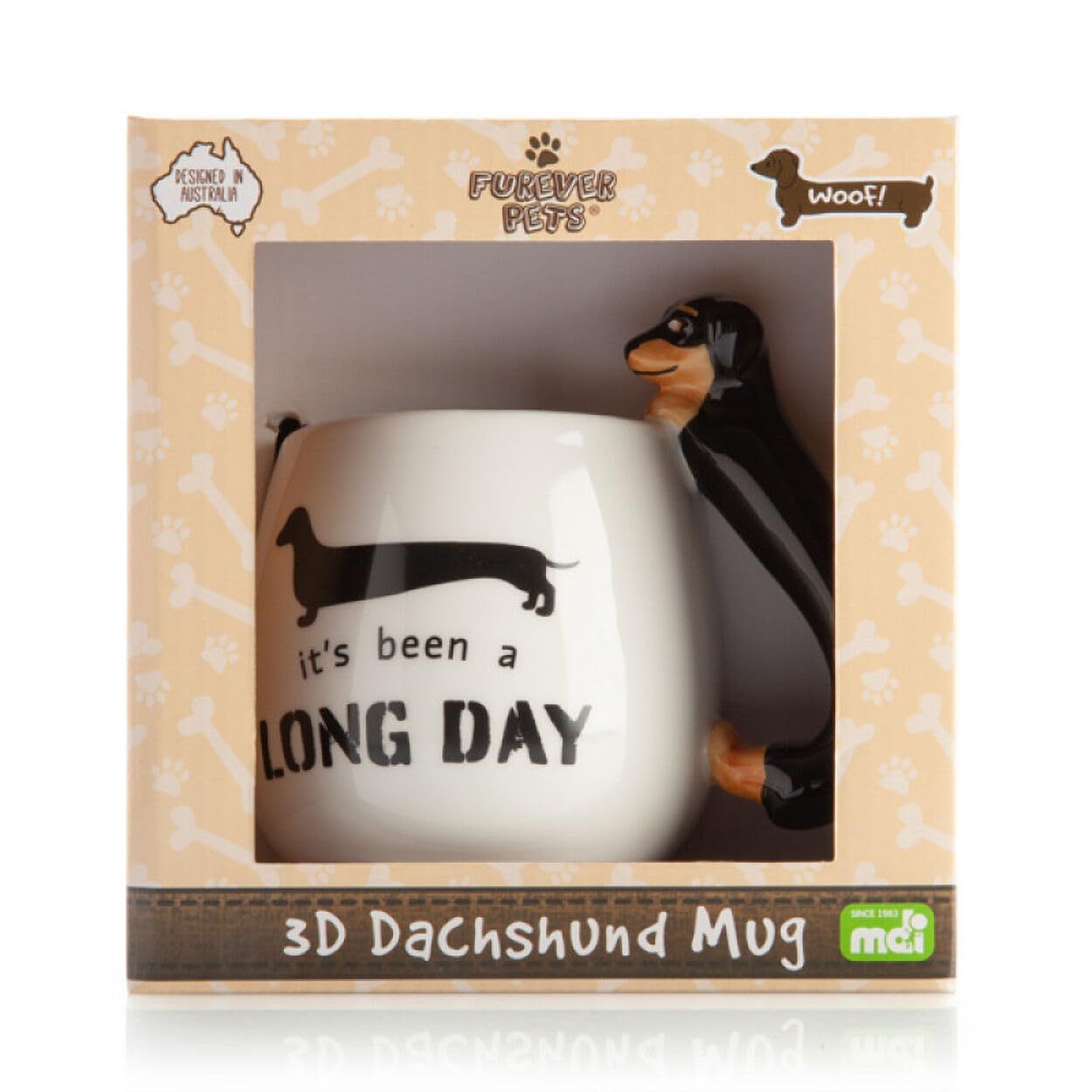 A 3D ceramic coffee cup with a novel dog head, a creatively hand-painted animal face tea cup, and a cute dog shaped drinking cup are ideal gifts for pet lovers to decorate their home kitchens