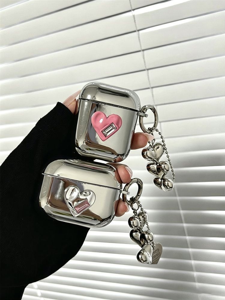 Floral Electroplated Case + 3 Heart Charms AirPods 4