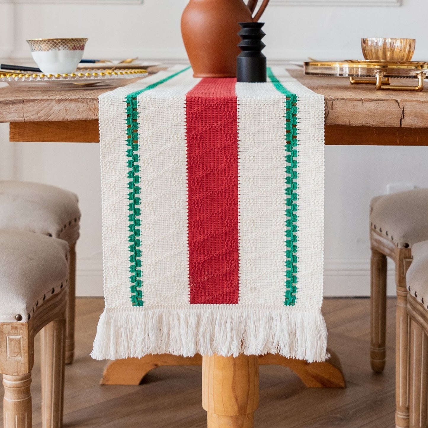 2-Pack Table Runner MX07, Green Trim on Both Sides, Red Center, With Tassels