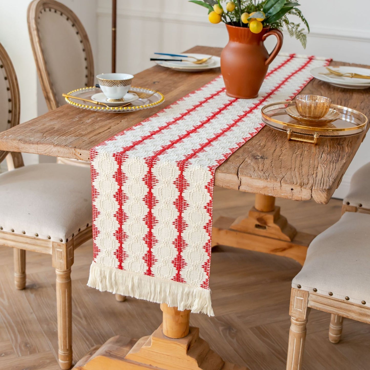 2-Pack Table Runner MX103, Red, With Tassels