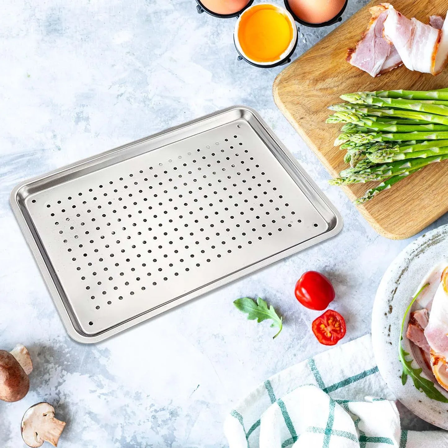 Stainless Steel Baking Sheet Tray, Perforated Cookie Pan and Food Serving Tray for Baking, 27 x 20 x 2.5 cm