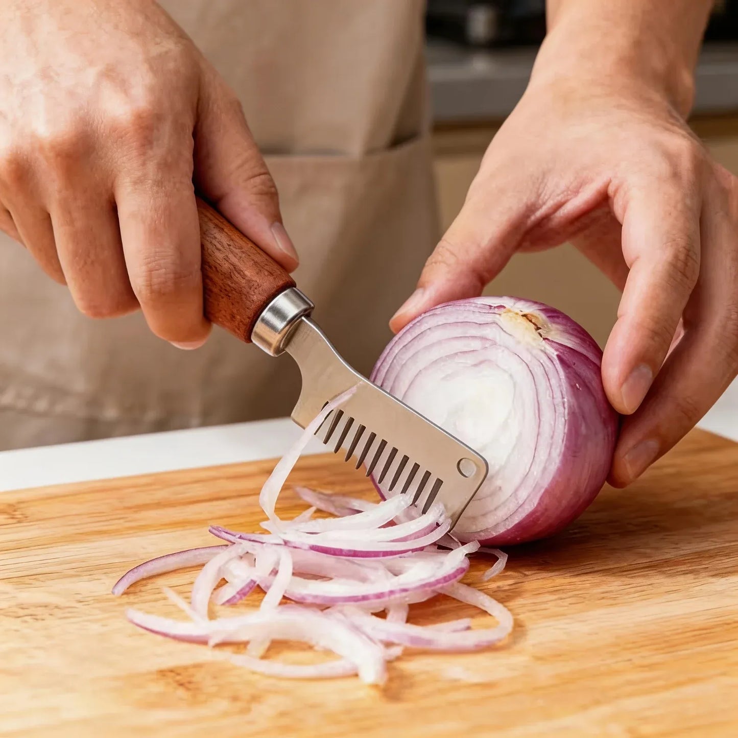 1 Pc Silver Brown Handheld Vegetable Shredder, Stainless Steel Onion Cutter Chopper With Wooden Handle, 8 in Cutting Head