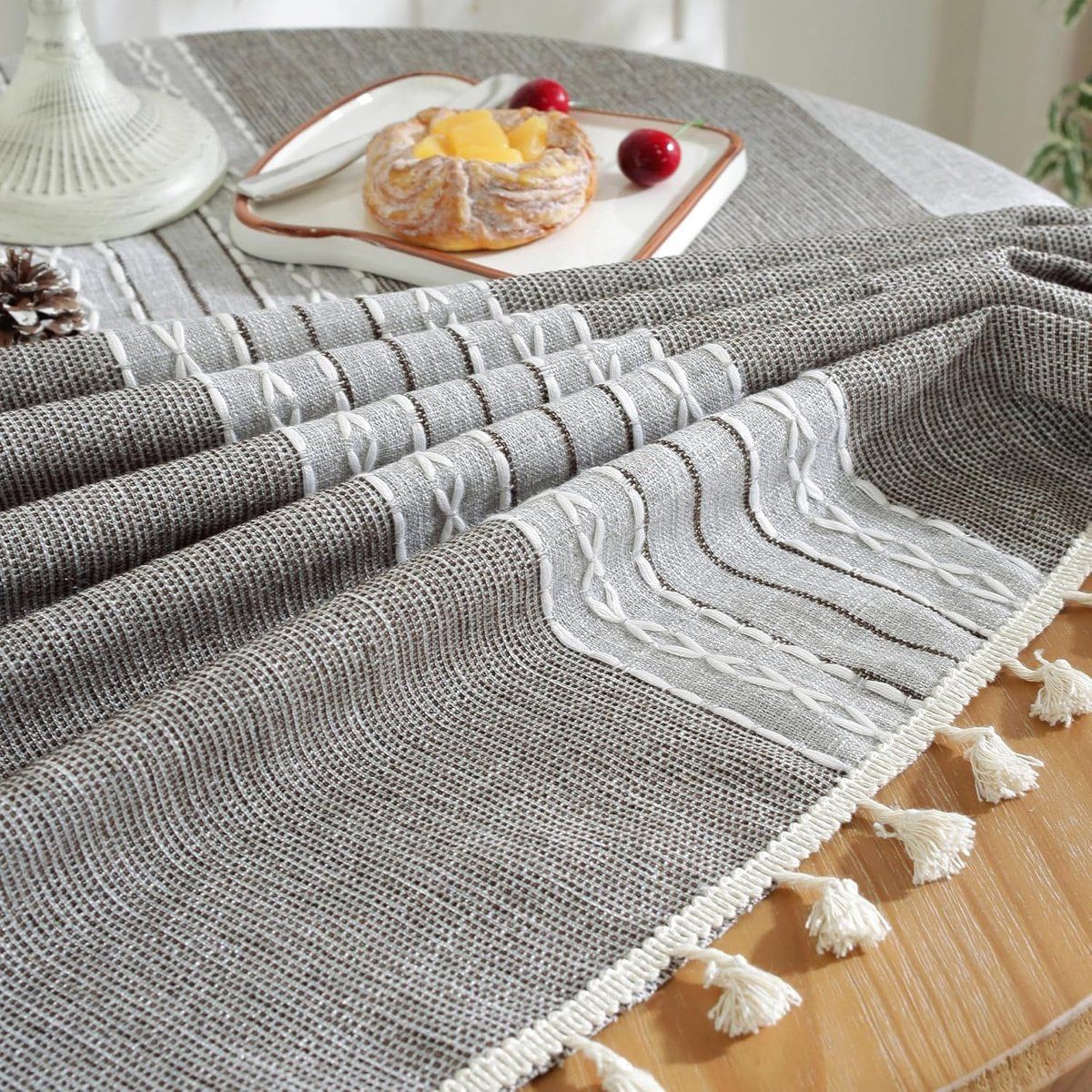 Round Polyester Tablecloth With Tassels, Decorative Machine Washable Table Cover For Indoor Outdoor Dining, Patio And Picnic, Gray, 55 in, 140 cm