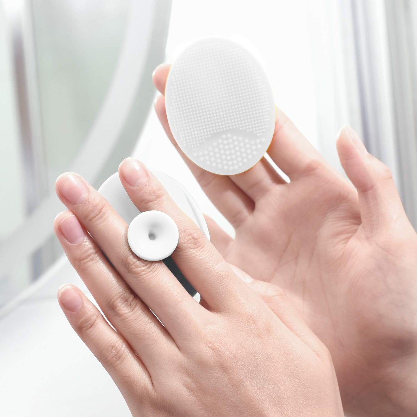 Silicone Face Scrubbers Exfoliator Brush-Facial Cleansing Brush Blackhead Scrubber Exfoliating Pads Precision Pore Pad Acne Removing Brush-2 Pack, White