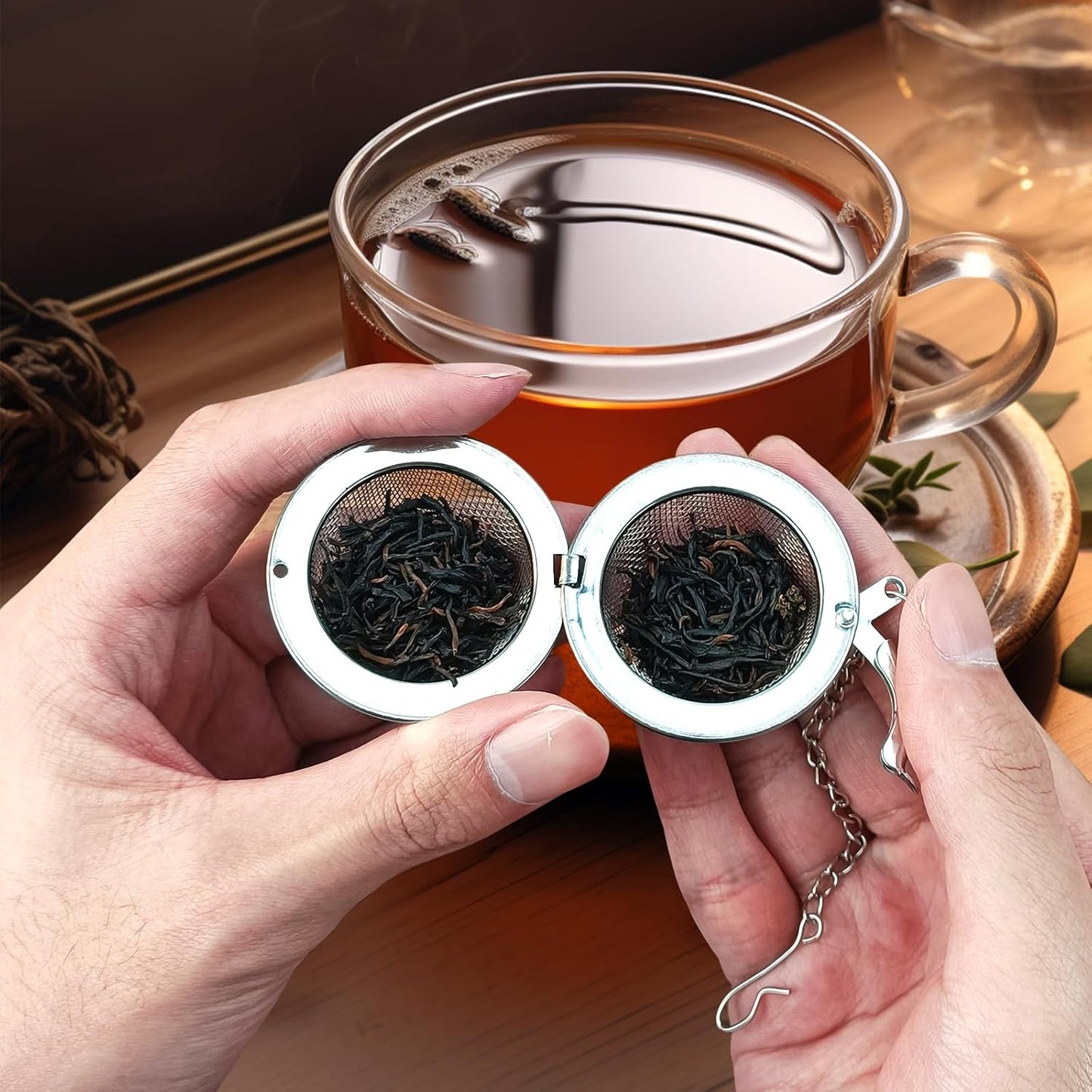 Stainless Steel Mesh Tea Infuser, 2.1 inch Tea Ball with Honey Bee Pendant Tea Strainer Tea Diffuser Tea Steeper for Filtering Tea,Tea Infusers for Loose Tea (Bee, 2PC)