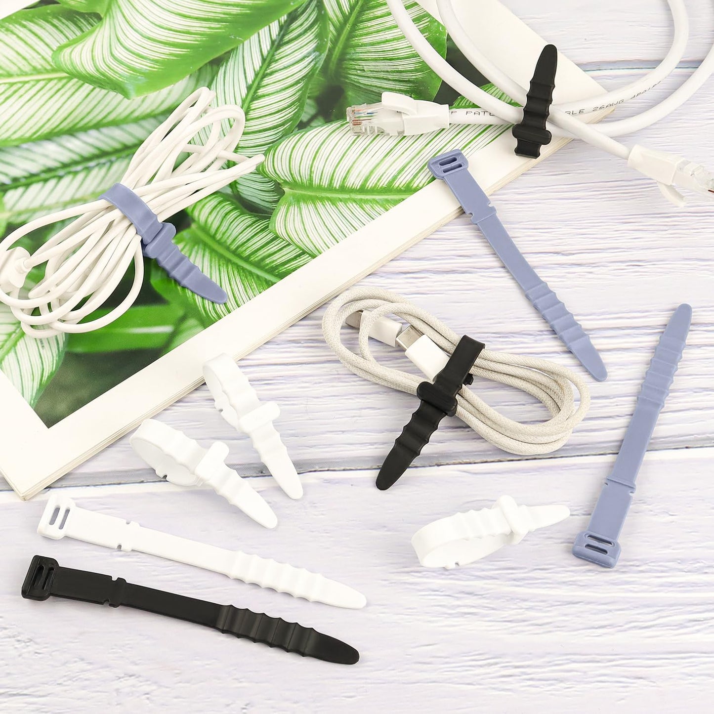 30Pcs Silicone Zip Ties Rubber Cable Ties 4.5 inch Reusable Zip Ties Elastic Cable Organizer for Wire Management (Grey, White, Black)
