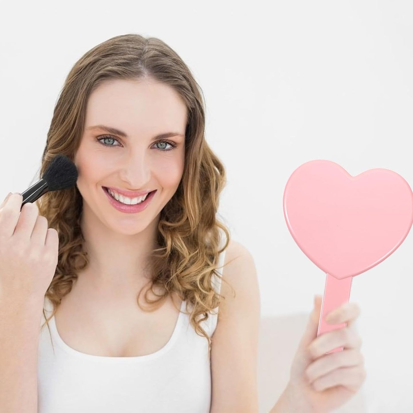 Heart Shaped Small Handheld Mirror,Handheld Eyelash Mirror Cosmetic Hand Mirrors with Handle for Portable Travel for Women Girls (Pink)