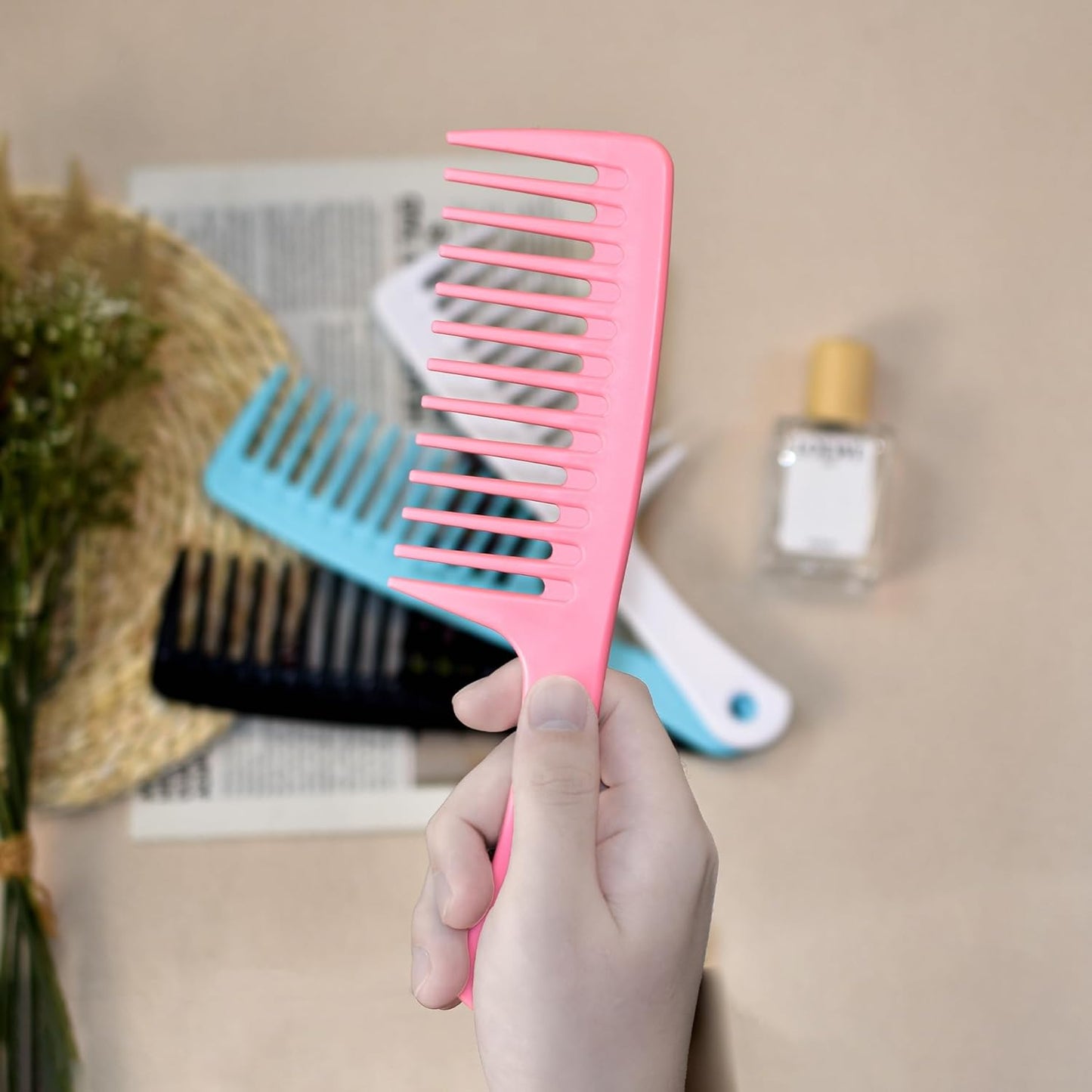 MODENGKGJIAN 4PCS Wide Tooth Detangling Comb, Large Hair Styling Comb for Curly, Wet, Lg Hair (Multi-colored, Polypropylene, Handgrip)
