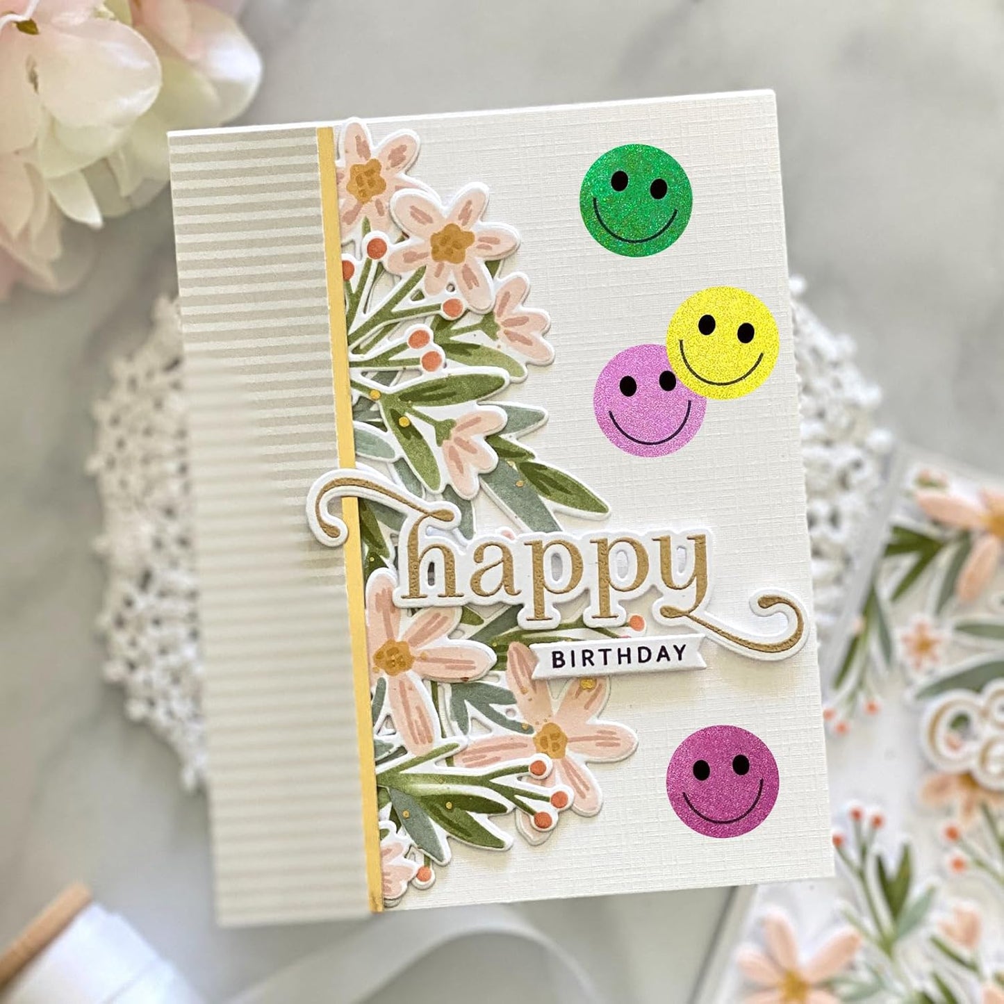 Smiley Face Stickers - Happy Face Stickers 500Pcs 1Inch Glitter Smiley Sticker Roll Cute Reward Sticker for Kids Classroom Self Adhesive Positive Incentive Labels for Teacher Behavior Chart
