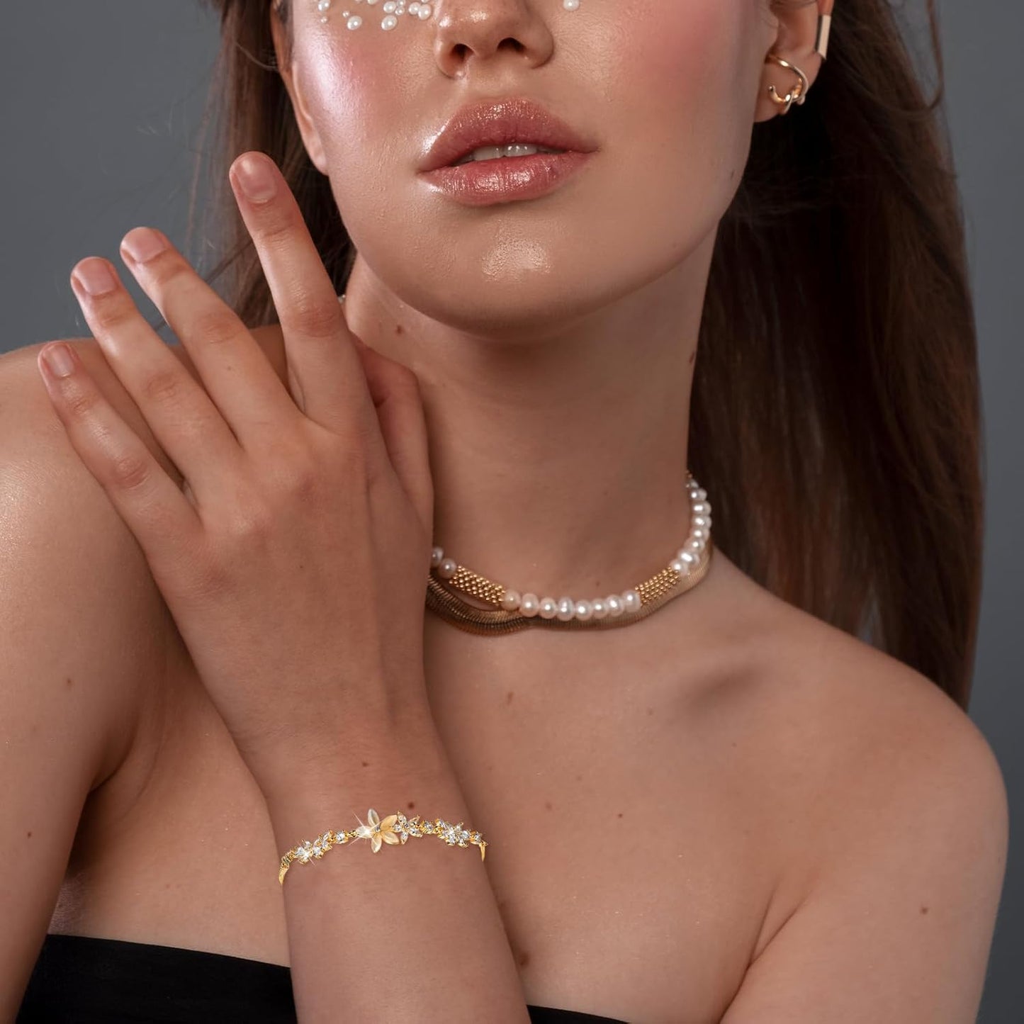 Gold Adjustable Bracelets for Women,Dainty Flower Bracelet Rhinestone Slider Floral Bracelet Floral Jewelry Adjustable Bridesmaid Bracelets Jewelry Gift