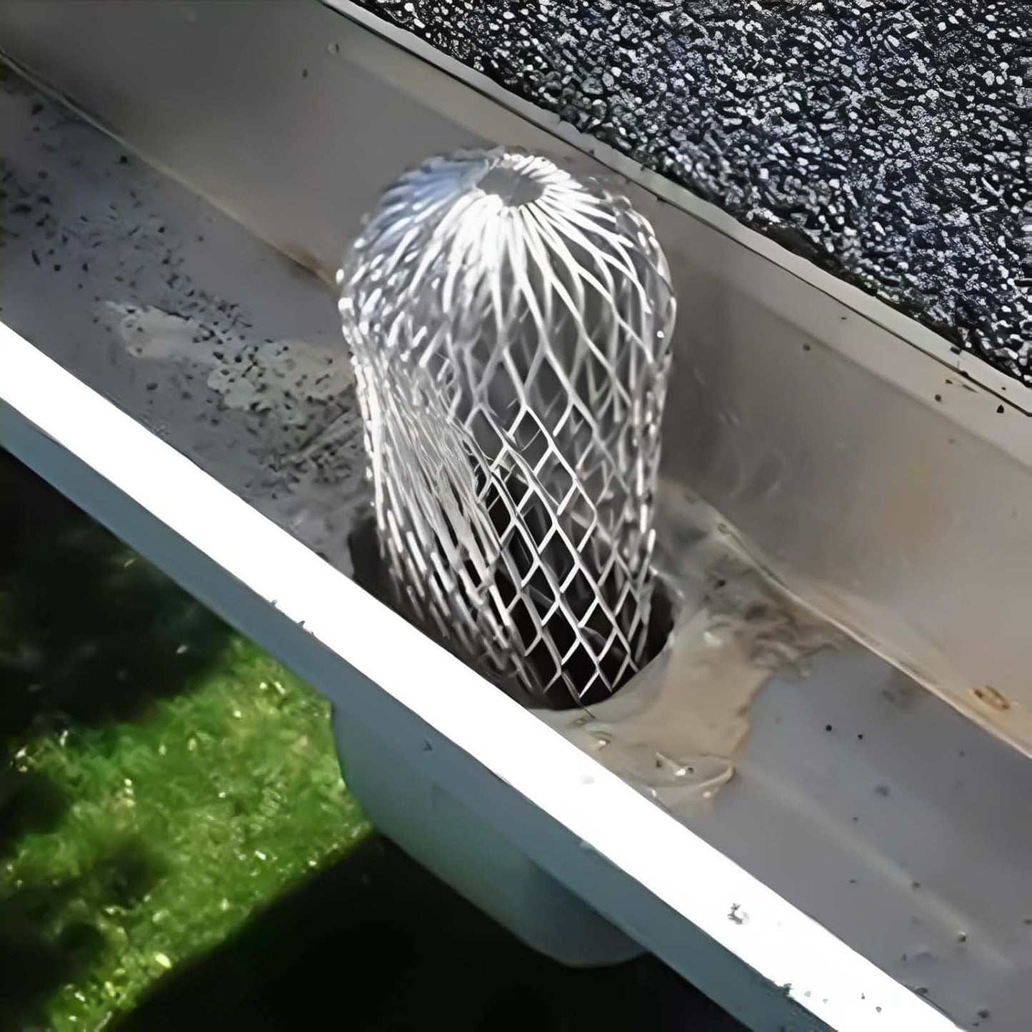 10Pcs Gutter Downspout Guards 3.5 Inch Aluminum Leaf Filter Strainer Expandable Gutter Downspout Protector for Preventing Blockage Leaves Debris