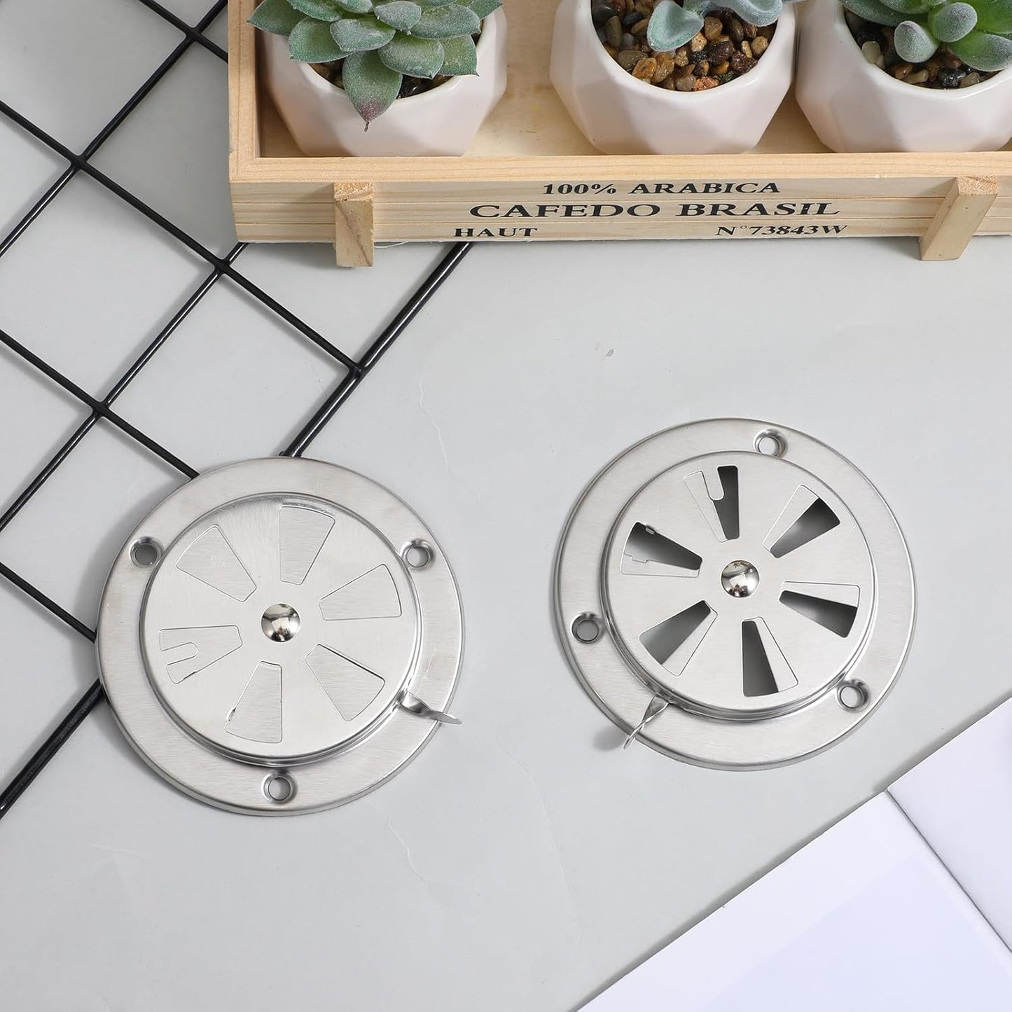 2 PCS BBQ Grill Smoker Air Vent Set, Adjustable Stainless Steel Grill Vent Damper for Controlling Airflow, BBQ Smoker Grilling Exhaust Smokers Replacement Parts for Grills, Stove and Smokers (95mm)