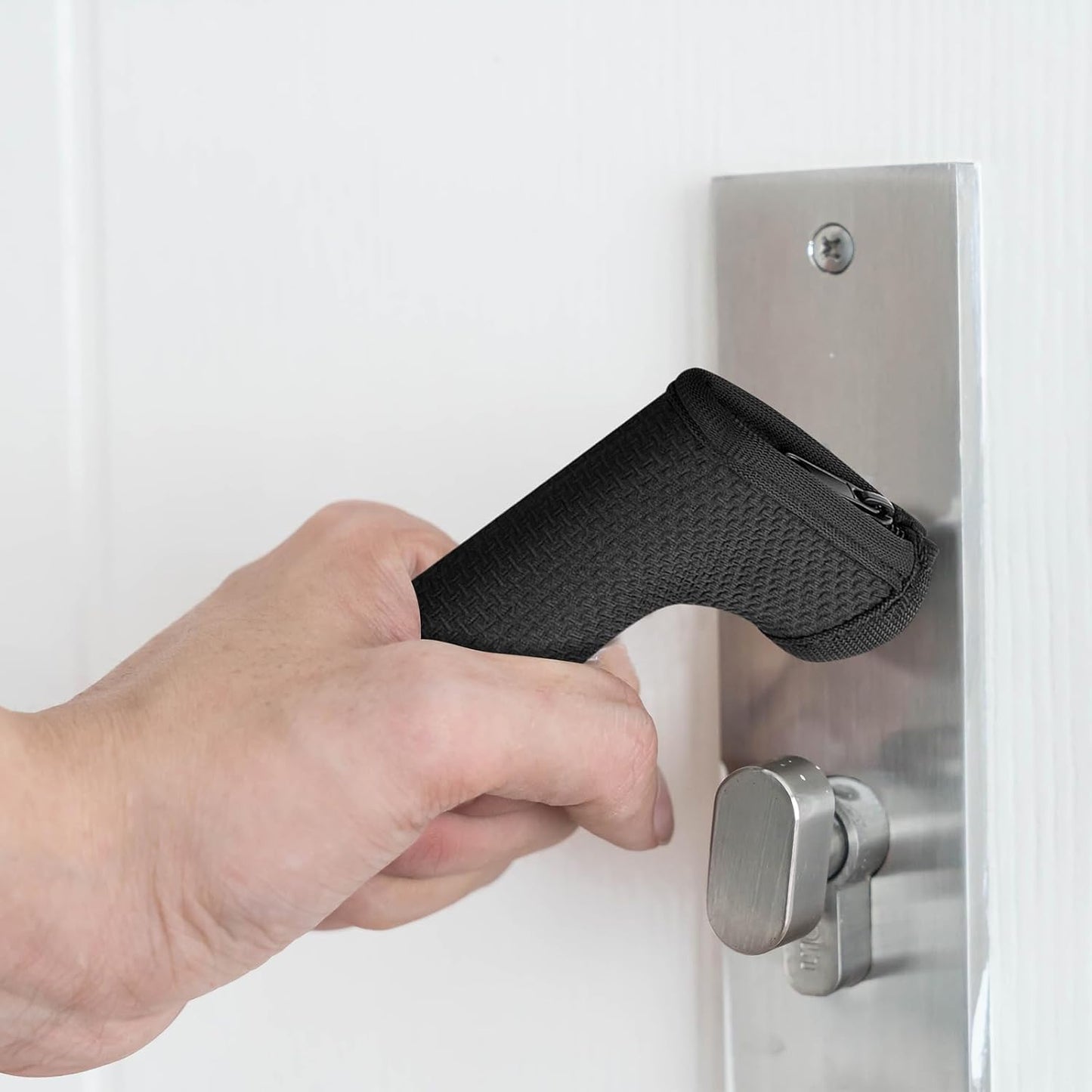 Homakover Door Handle Covers, Door Knob Covers for Summer Anti-Scald Hands, and Winter Antifreeze Hands, Door Knob Protector, Made of 2mm Neoprene (2 Pieces Black)