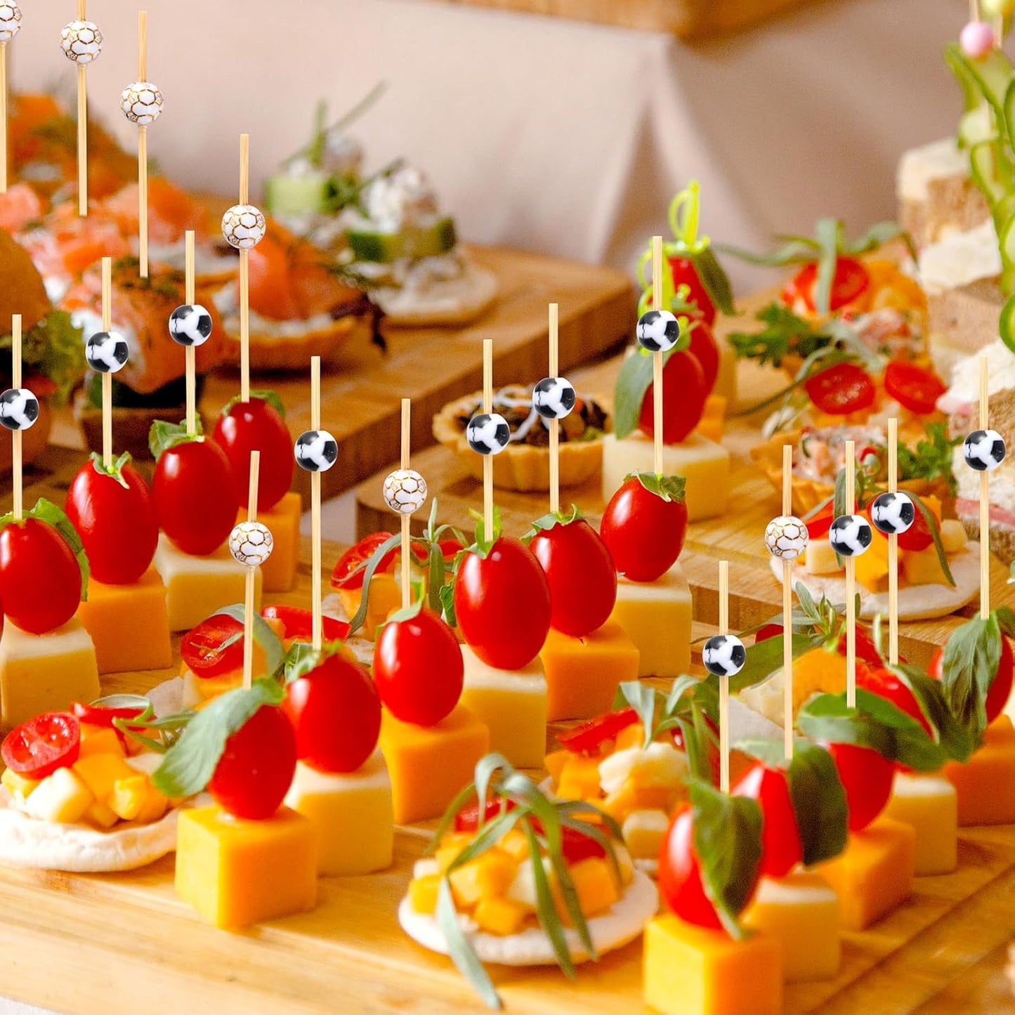 100 Pcs Soccer Toothpicks for Appetizers, 4.7 Inch Football Cocktail Picks for Party Decoration, Bamboo Appetizer Skewers for Charcuterie Sandwich Burgers Fruit Drinks Party (Black)