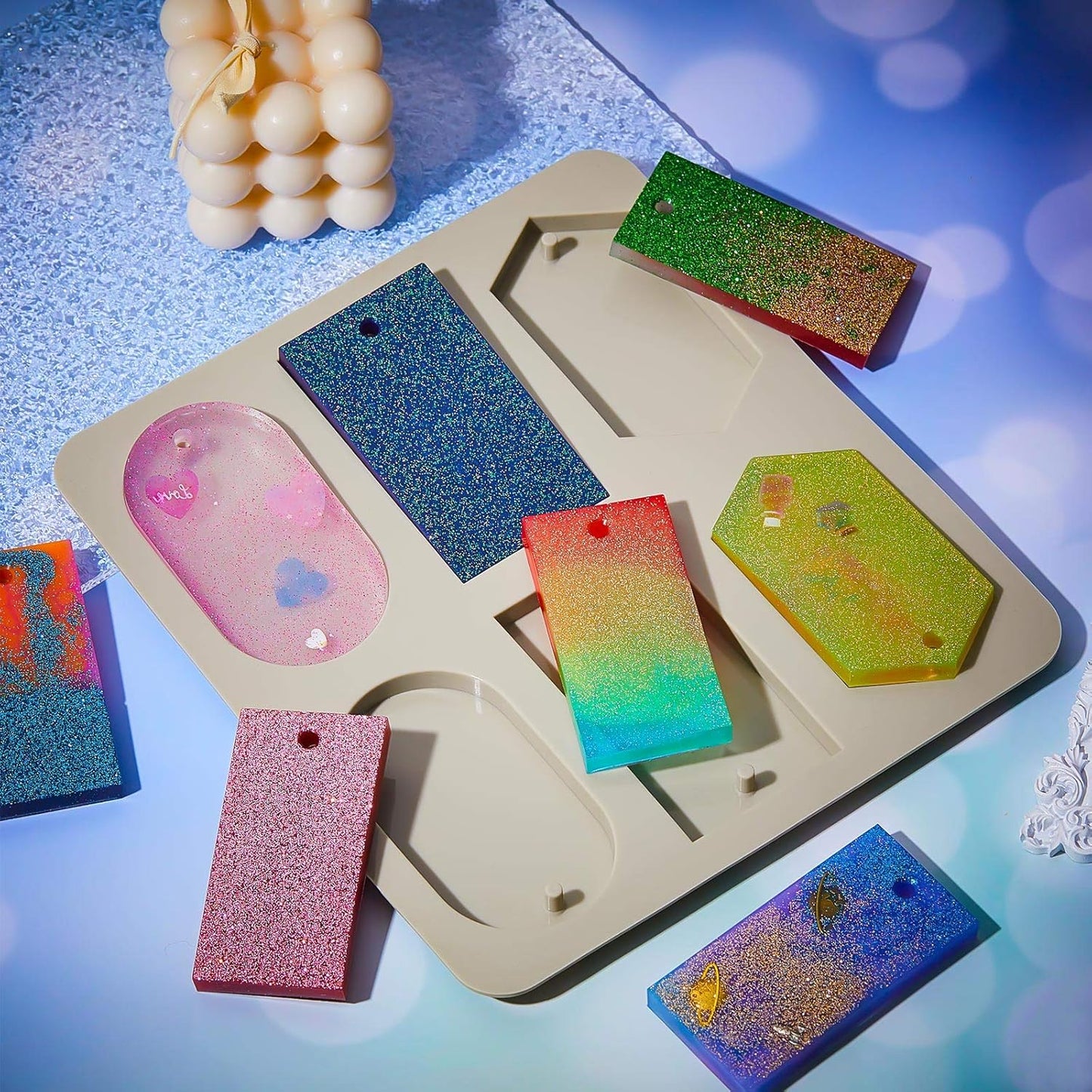 2 Pcs Silicone Wax Melt Molds Silicone Resin Keychain and Wax Sachets Epoxy Casting Jewelry Making Molds with Hanging Holes for DIY Jewelry Handicrafts Making(Stylish Style)