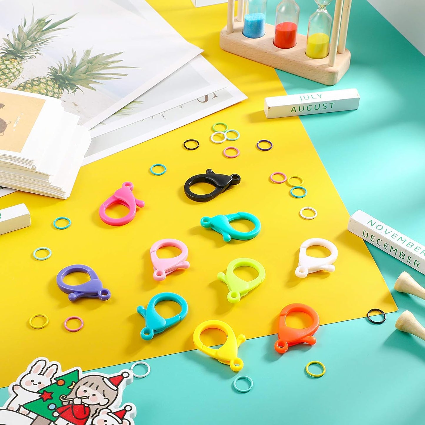 Multicolor Hard Plastic Clips Plastic Lobster Claw Clasps and Open Jump Rings, Cute Lanyard Snap Hooks for Key Chain Ring Chain Clasp DIY Handmade Crafts(100 Pieces)
