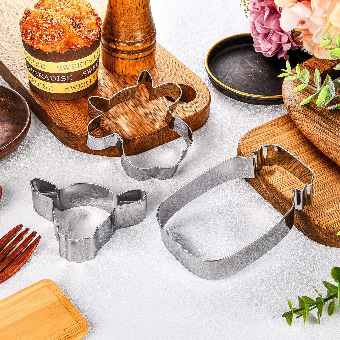 5 Pieces Cow Cookie Cutter Set, Farmhouse Theme, 5 Different Farm Animals Theme Cutters, Steel Cow Head, Milk Bottle, Crossed Cookie Molds for Biscuit and Cakes Kitchen Tool Accessories
